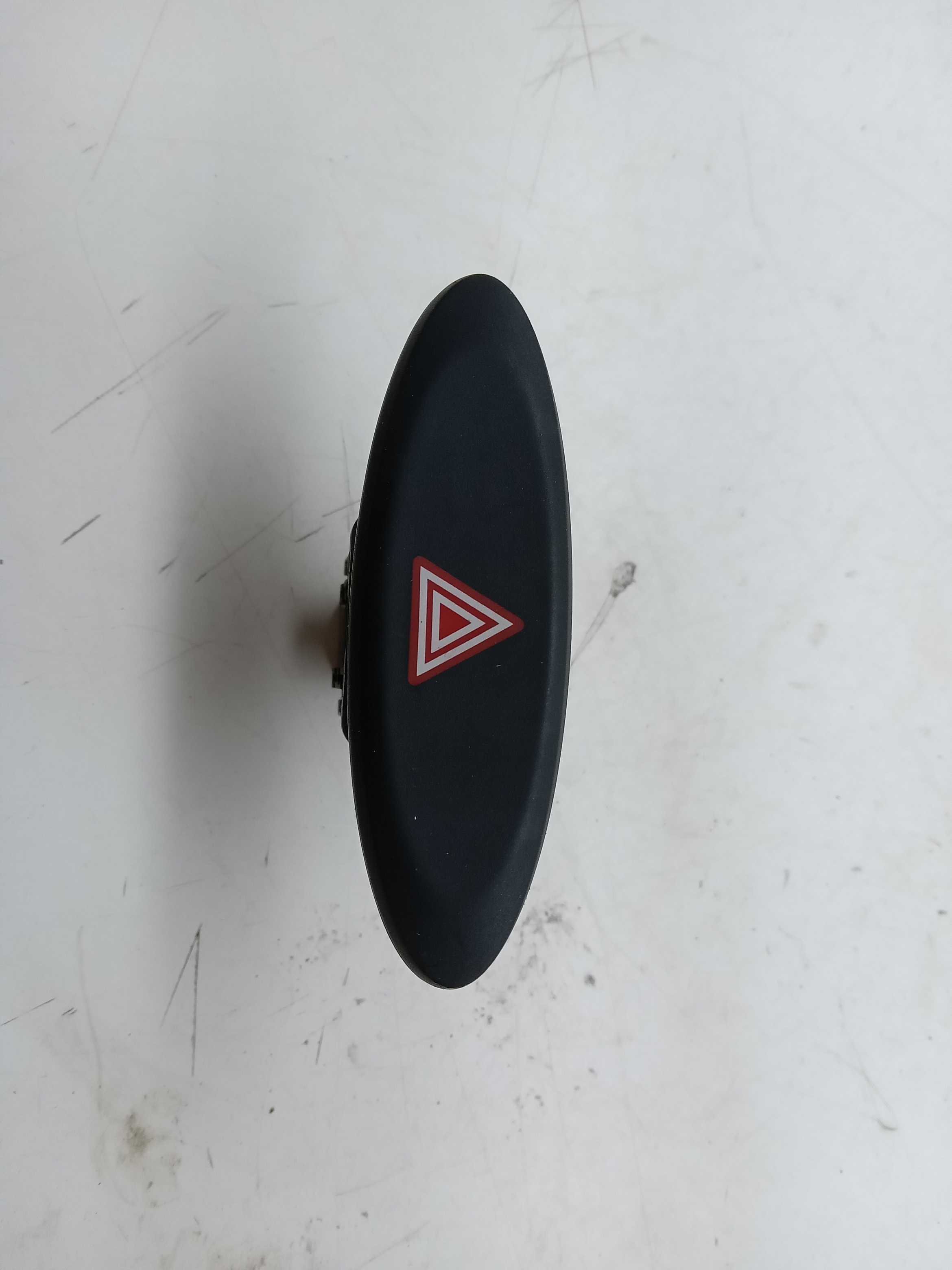 BOTAO ALERTA TOYOTA ETIOS 2016 1