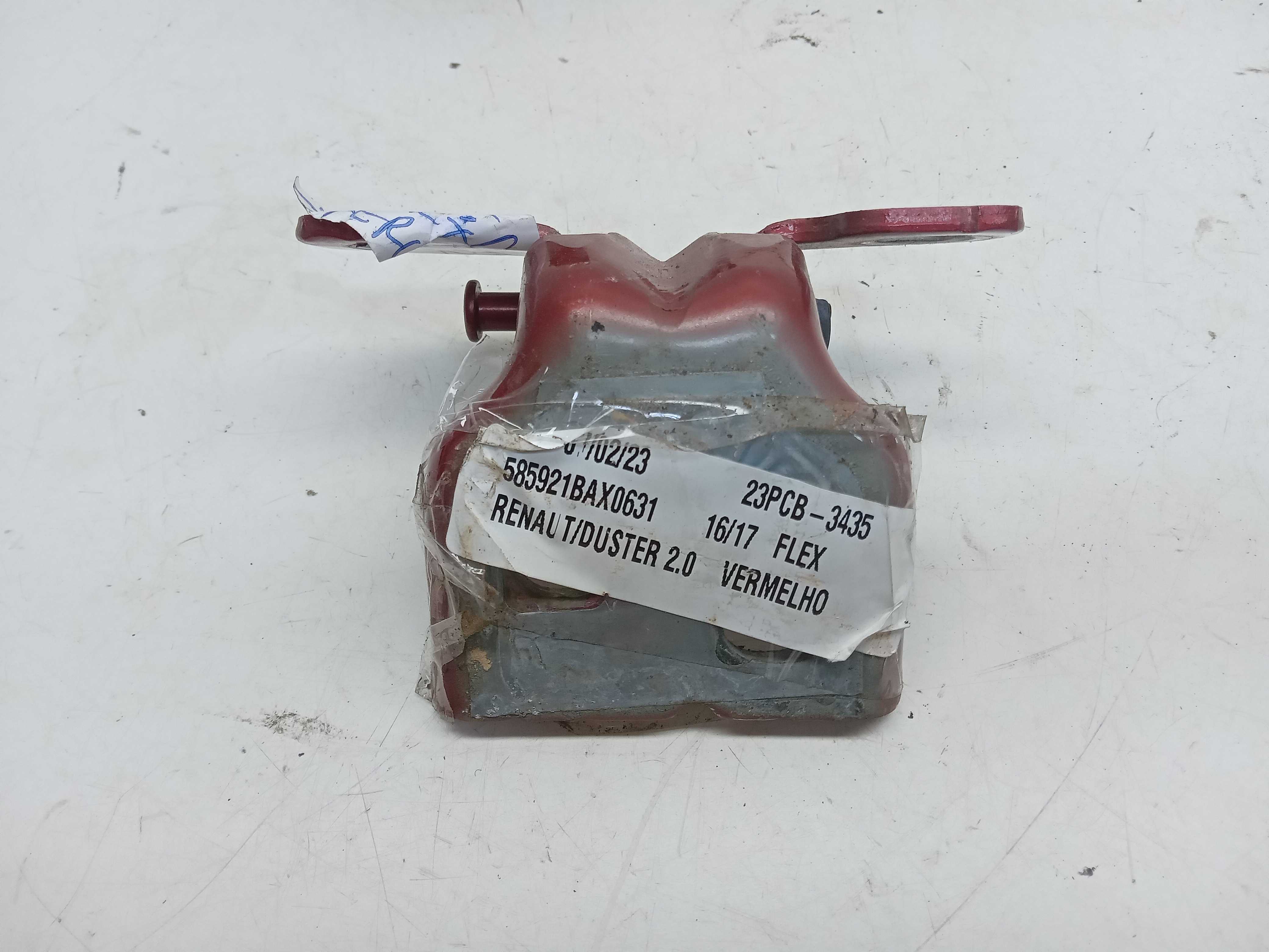 DOBRADIÇA INFERIOR PORTA TRASEIRA LD RENAULT DUSTER 2017 1