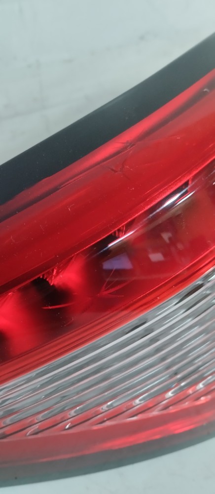 Lanterna Canto Tras Direito Fiat Cronos 2017 2023 Recuperada Direito/passageiro 4