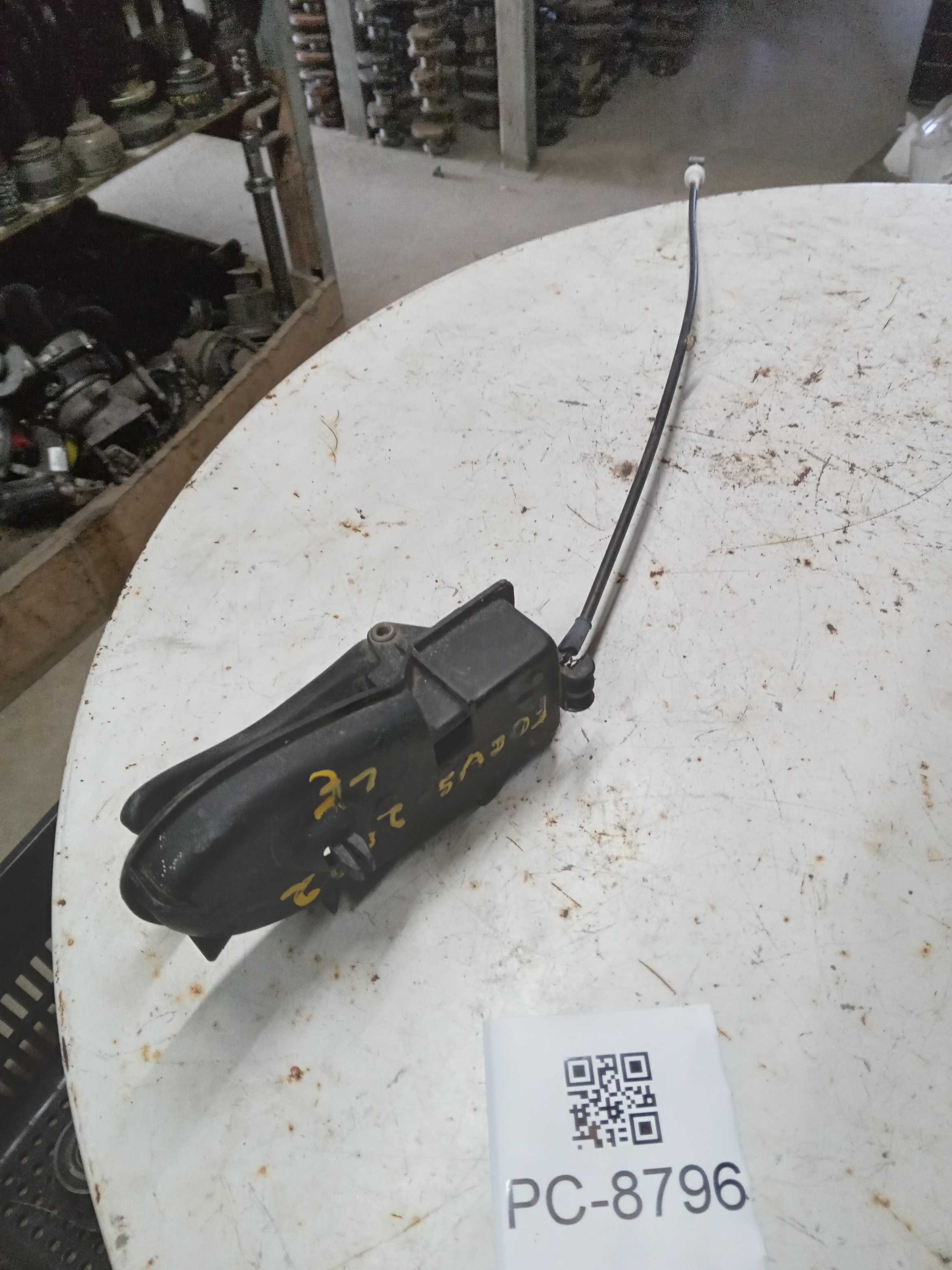 MAÇANETA INTERNA PORTA LADO ESQUERDO FORD FOCUS 2002 2