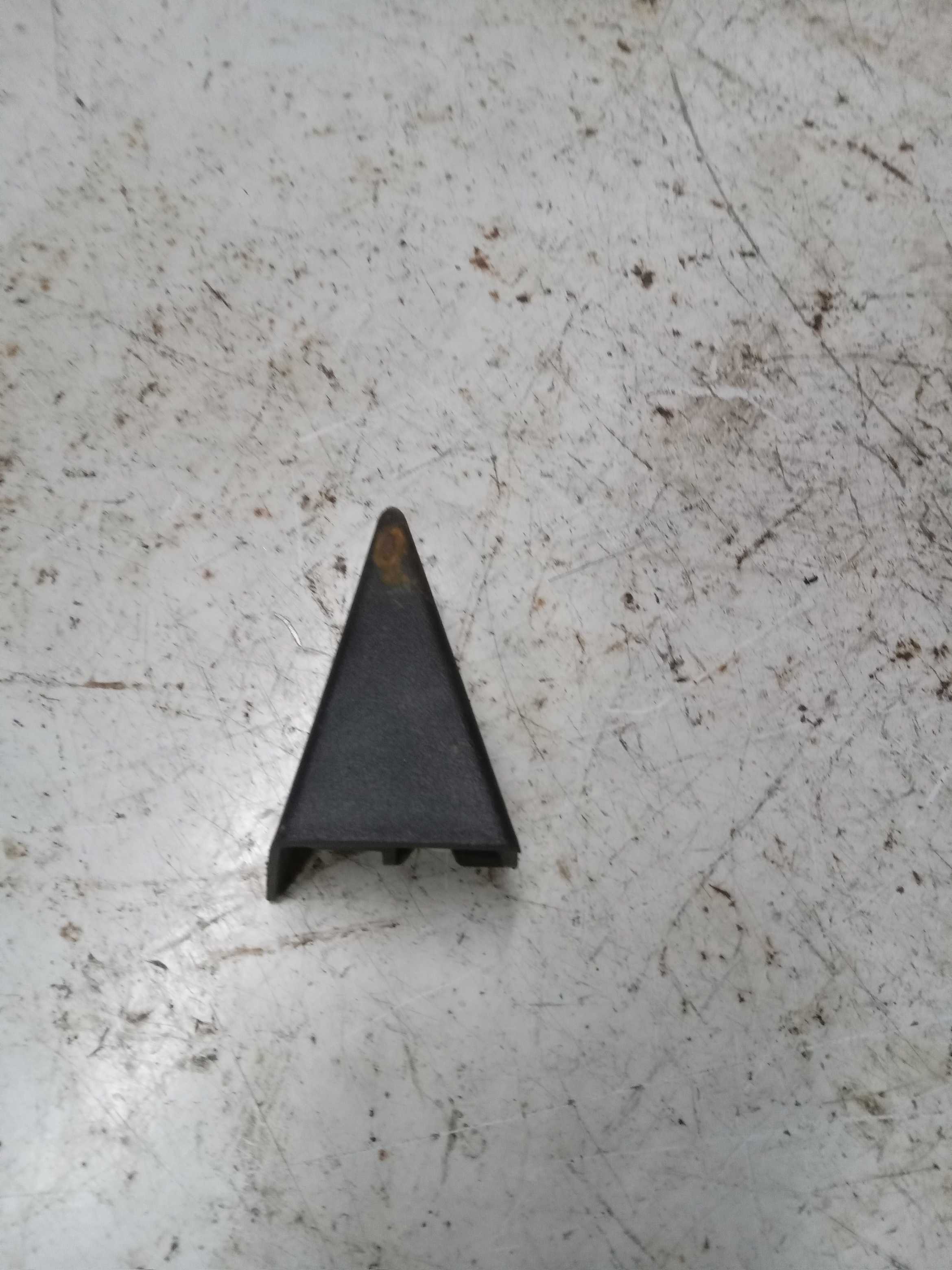 BORDA INTERNA PORTA TRASEIRA DIREITA FORD FIESTA 1