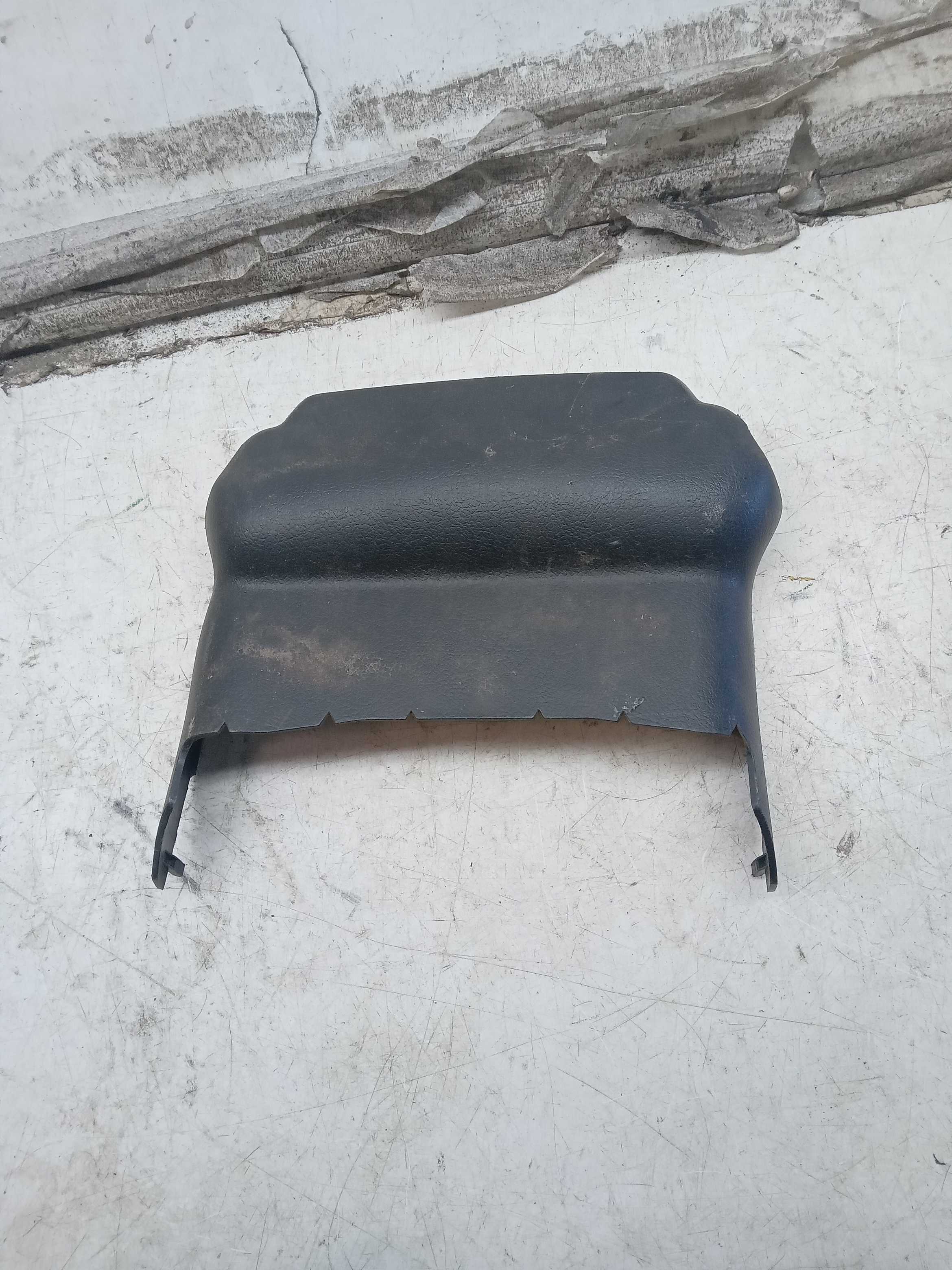 ACABAMENTO COLUNA DIREÇÃO HILUX 2