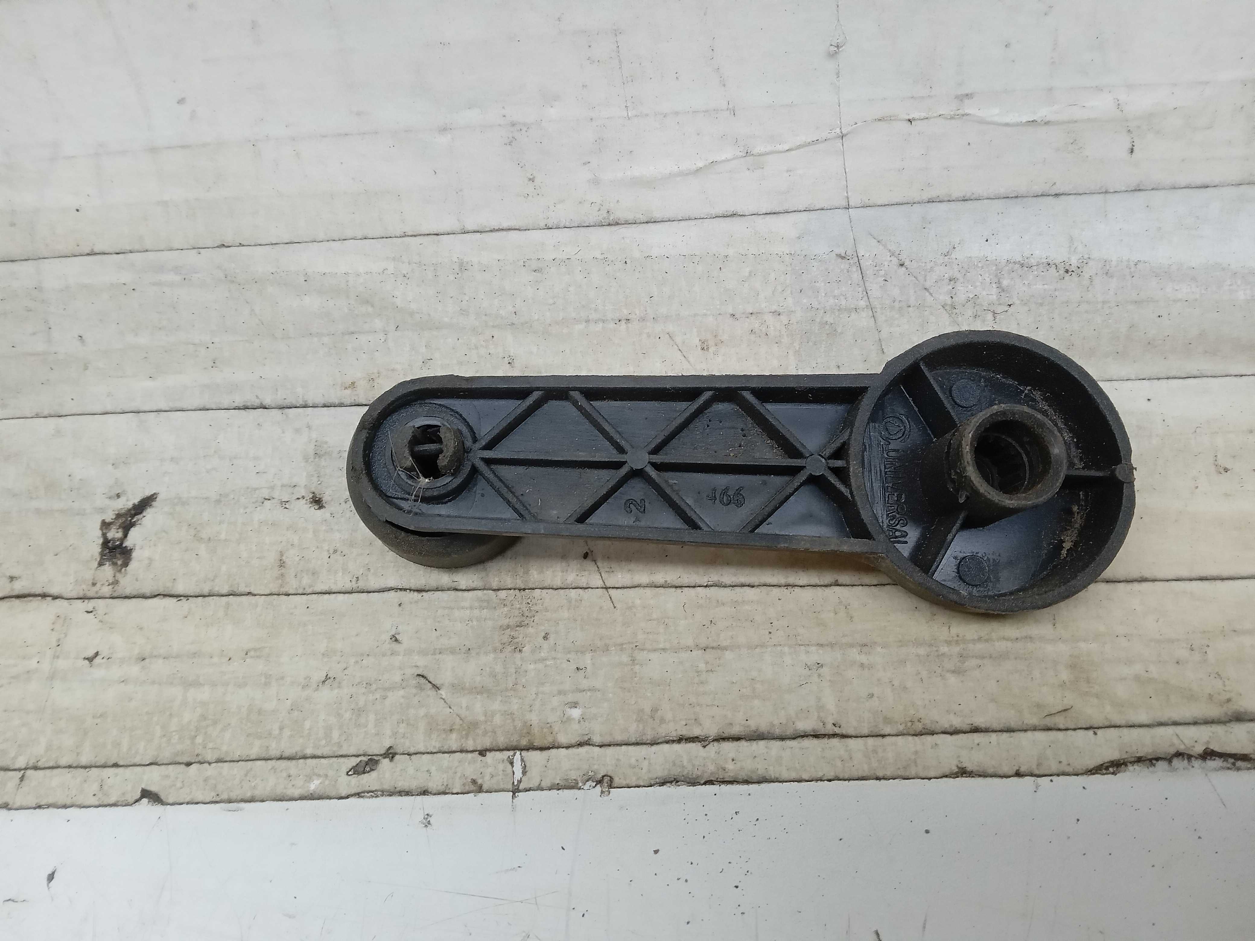 MAÇANETA INTERNA PORTA FORD FIESTA 1995 1