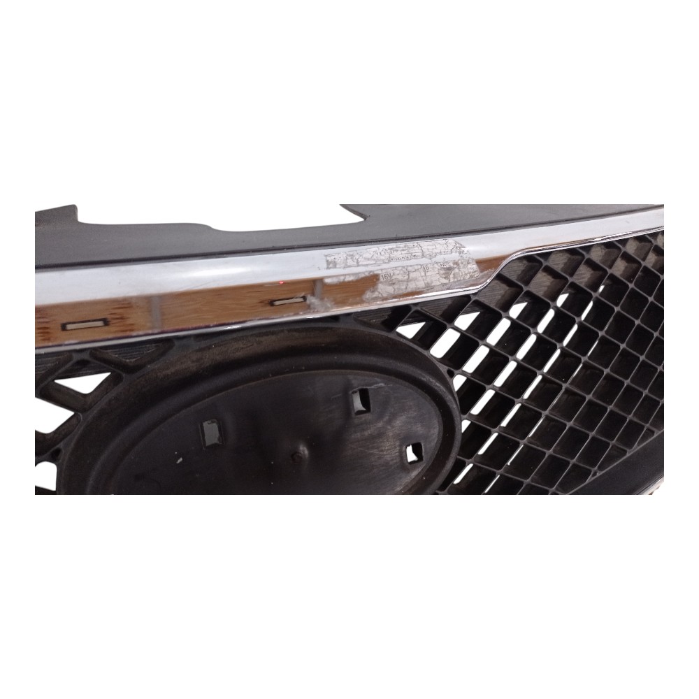 Grade Dianteira Superior Kia Cerato 2009 A 2013 Preto Cromado 4