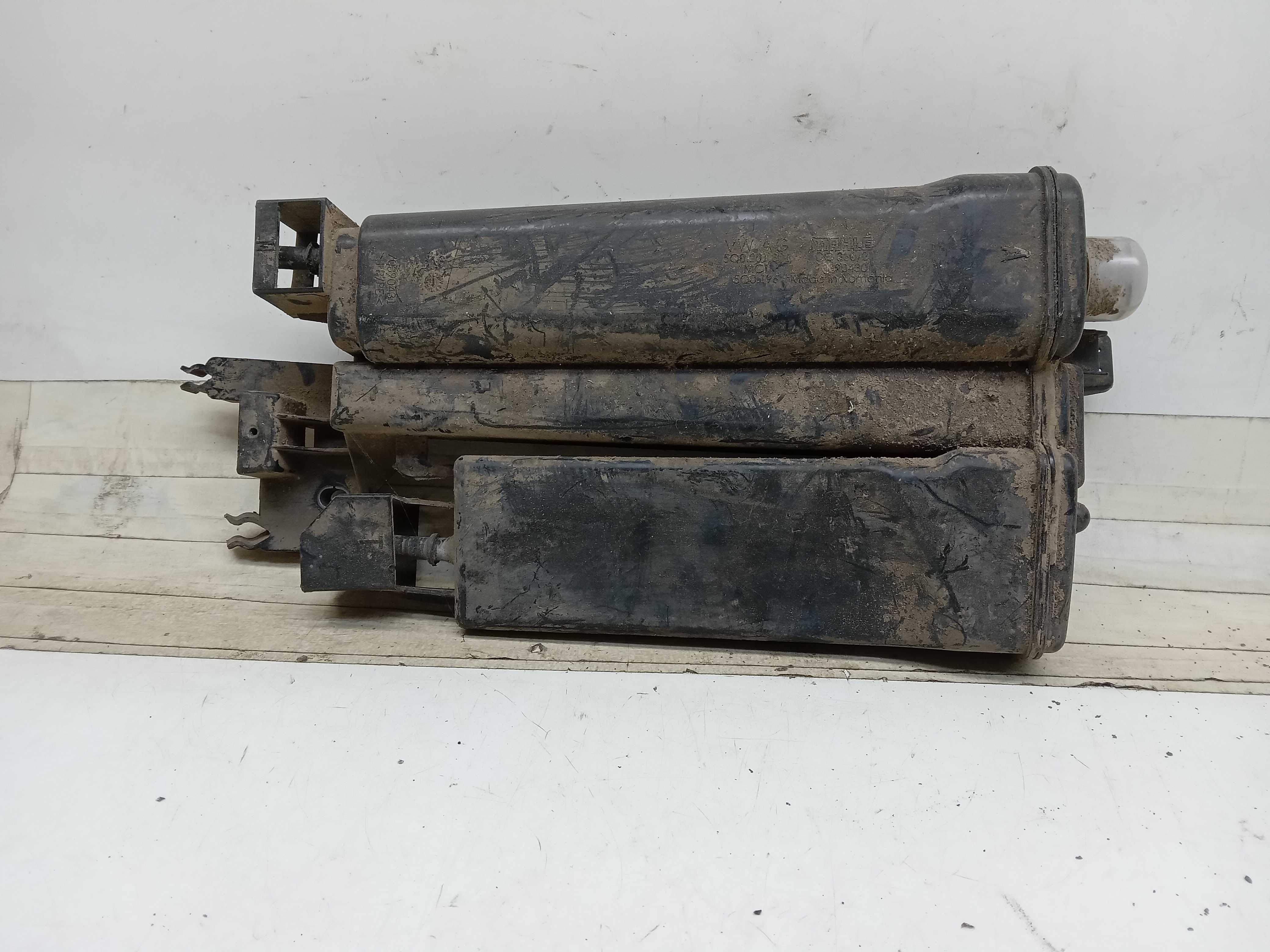 FILTRO CANISTER VW GOLF 2014 2