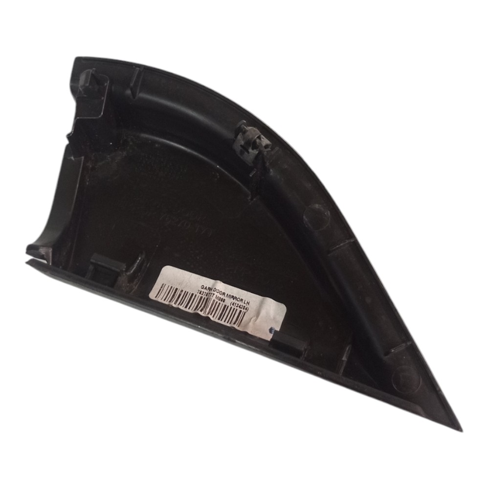 Moldura Interna Retrovisor Esquerdo Honda Hrv 2016 A 2020 3
