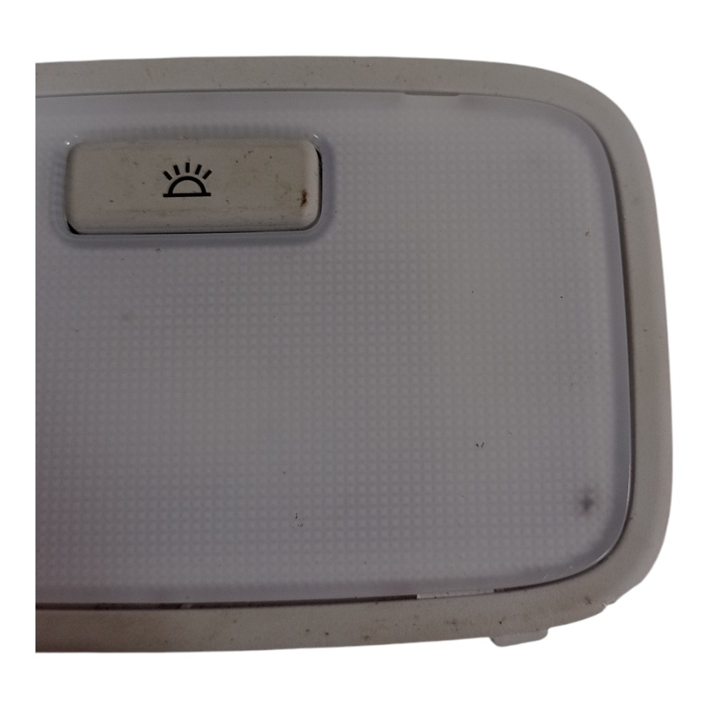 Luz Cortesia Hyundai Hb20 2022 3