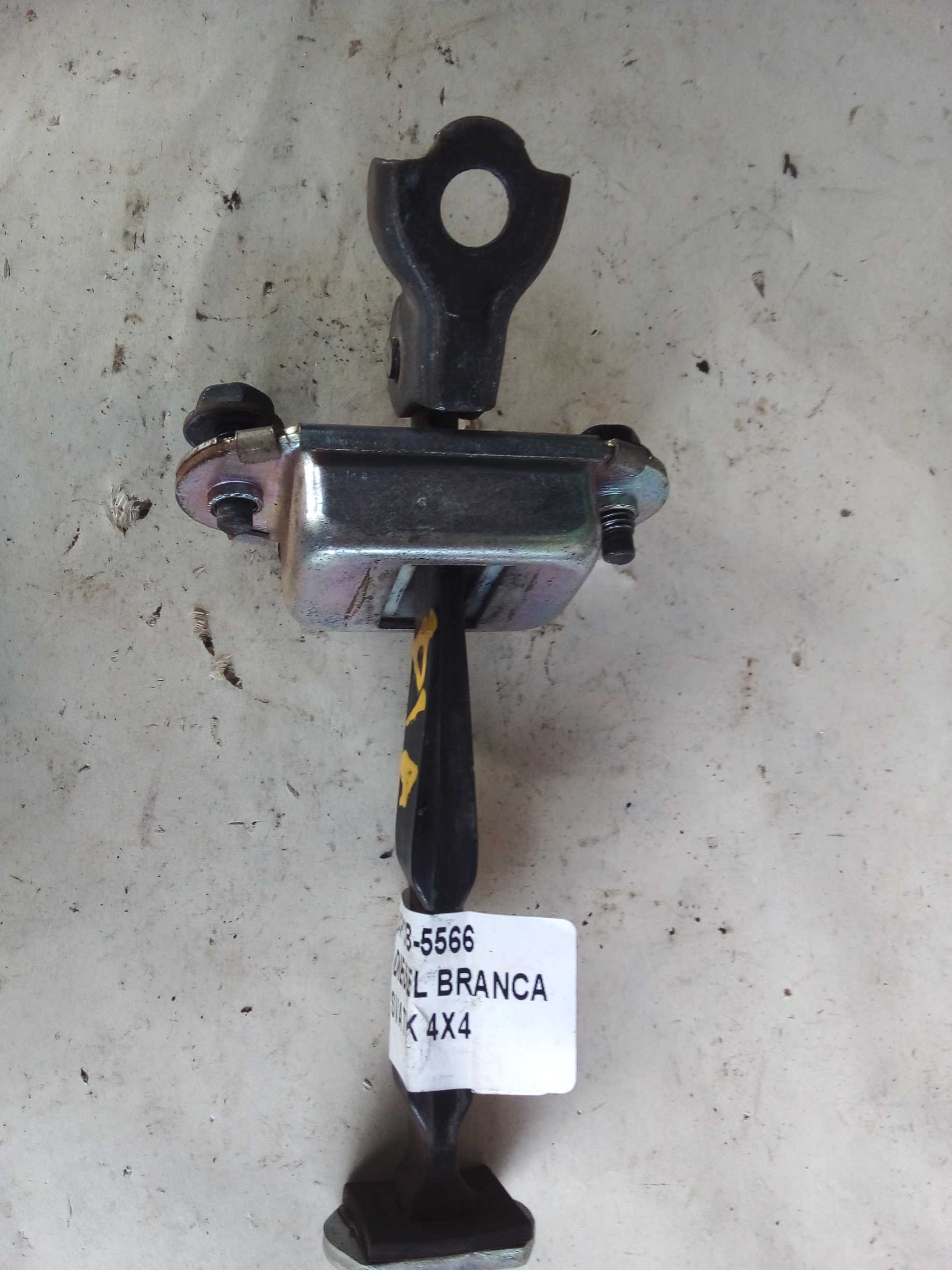 LIMITADOR PORTA DIANTEIRA DIREITA FRONTIER 2015 2