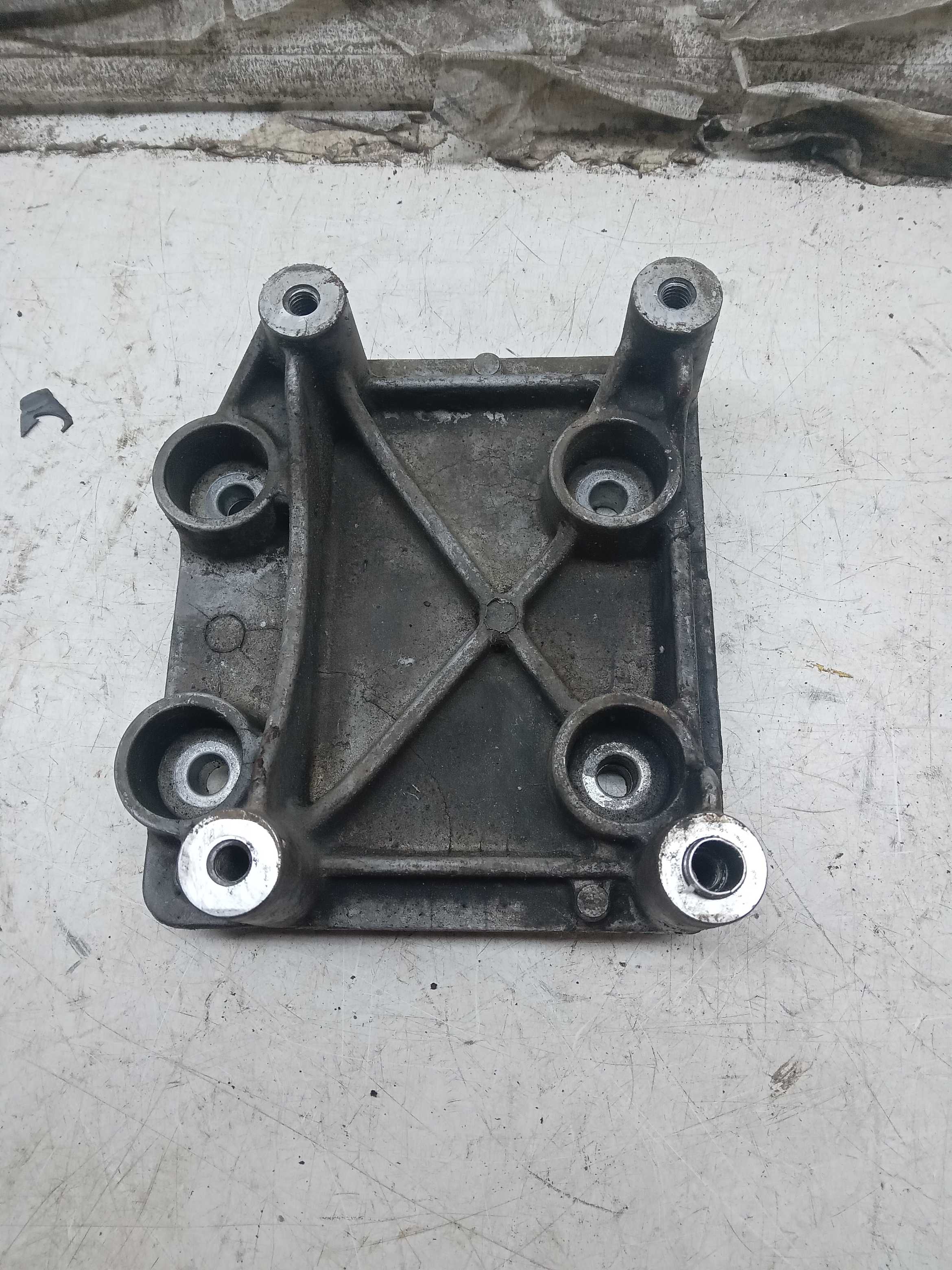 SUPORTE COMPRESSOR AR PEUGEOT 206 1.4