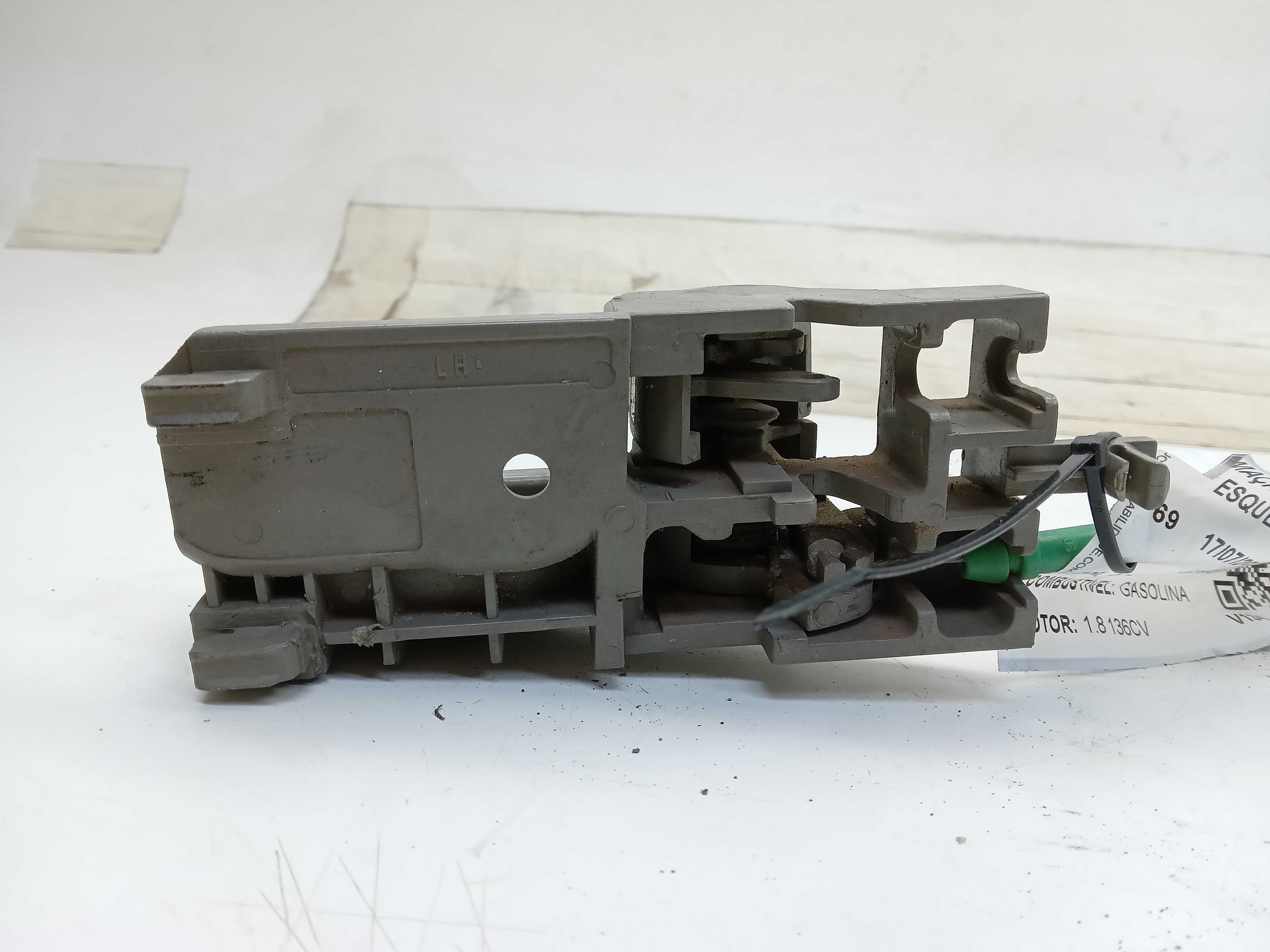 MAÇANETA INTERNA PORTA DIANTEIRA LE TOYOTA COROLLA 2005 2