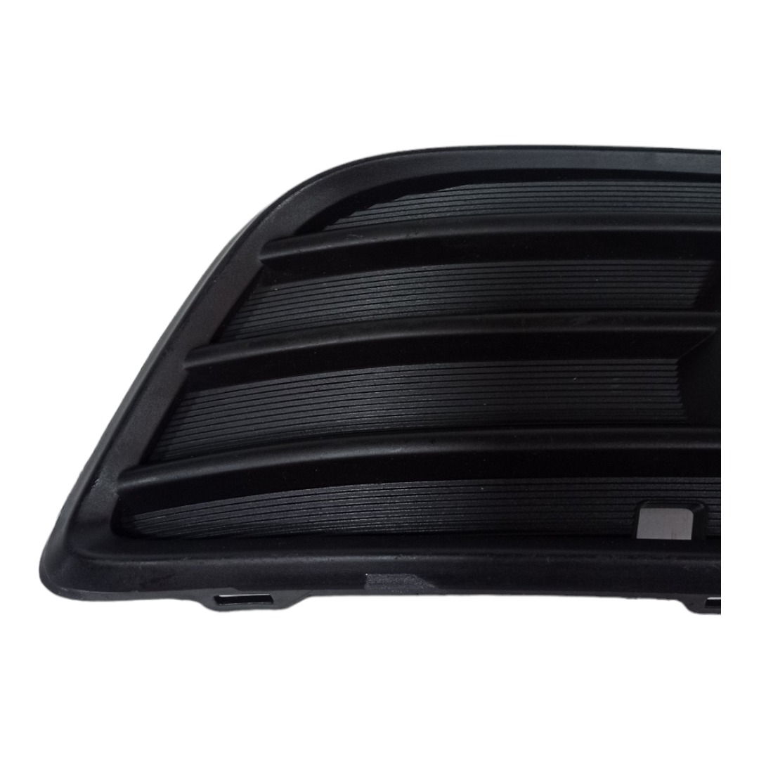 Grade Moldura Farol Milha Direito Honda Hrv 2019 A 2020 3