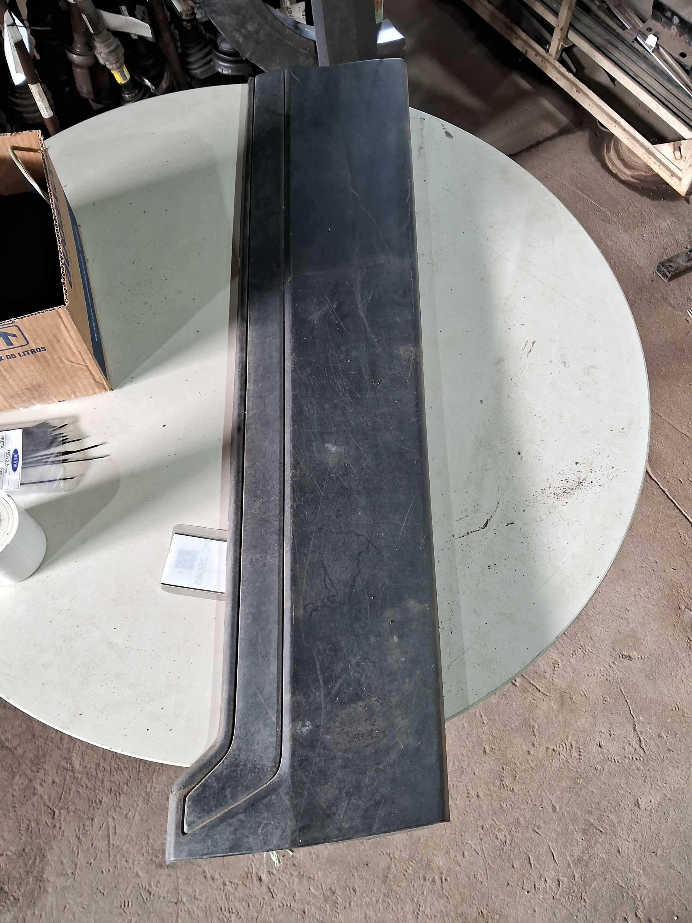 Moldura friso da porta Honda CRV dianteira esquerda 2021 1