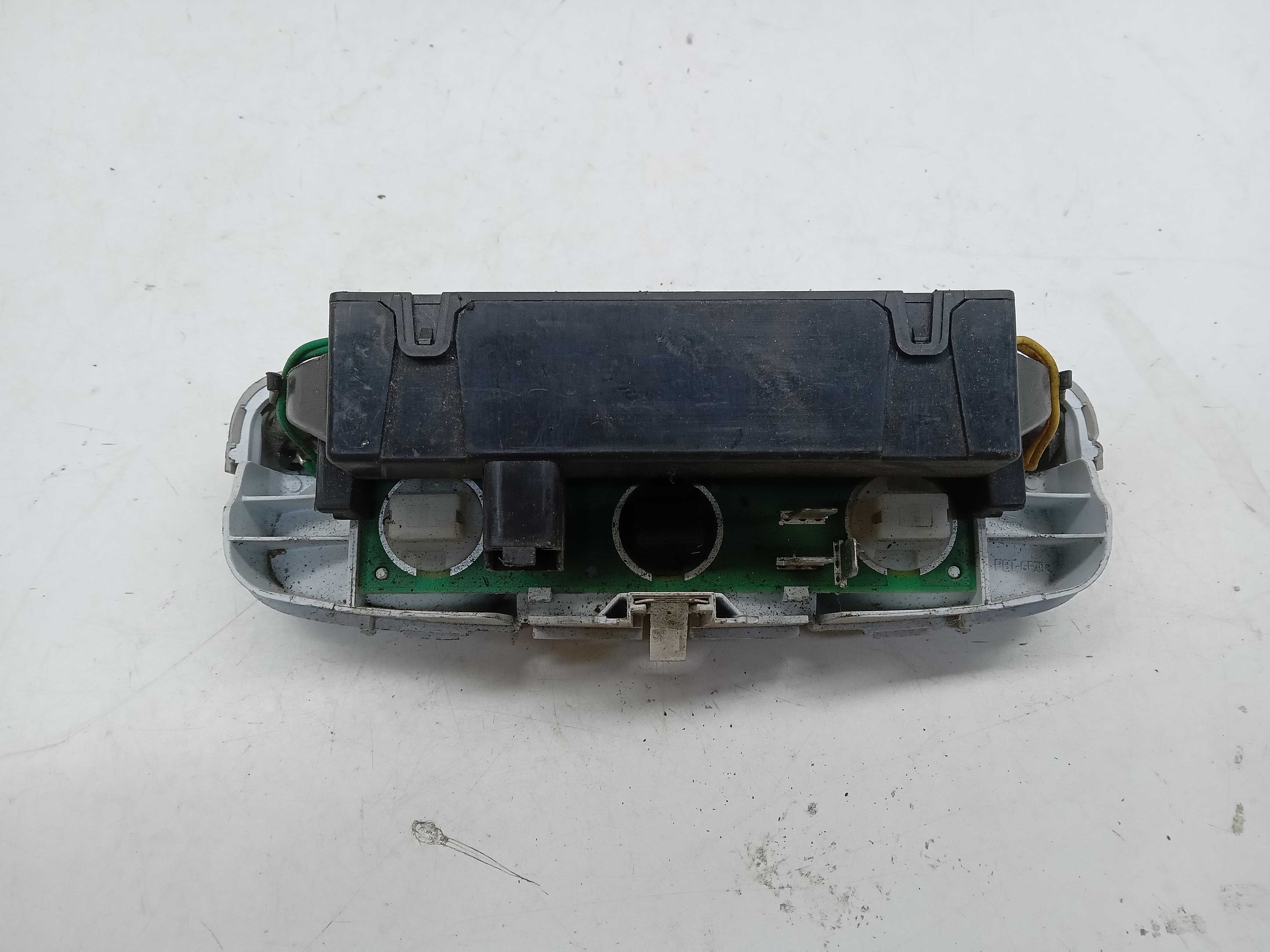 LUZ CORTESIA TETO FORD ECOSPORT 2016 2