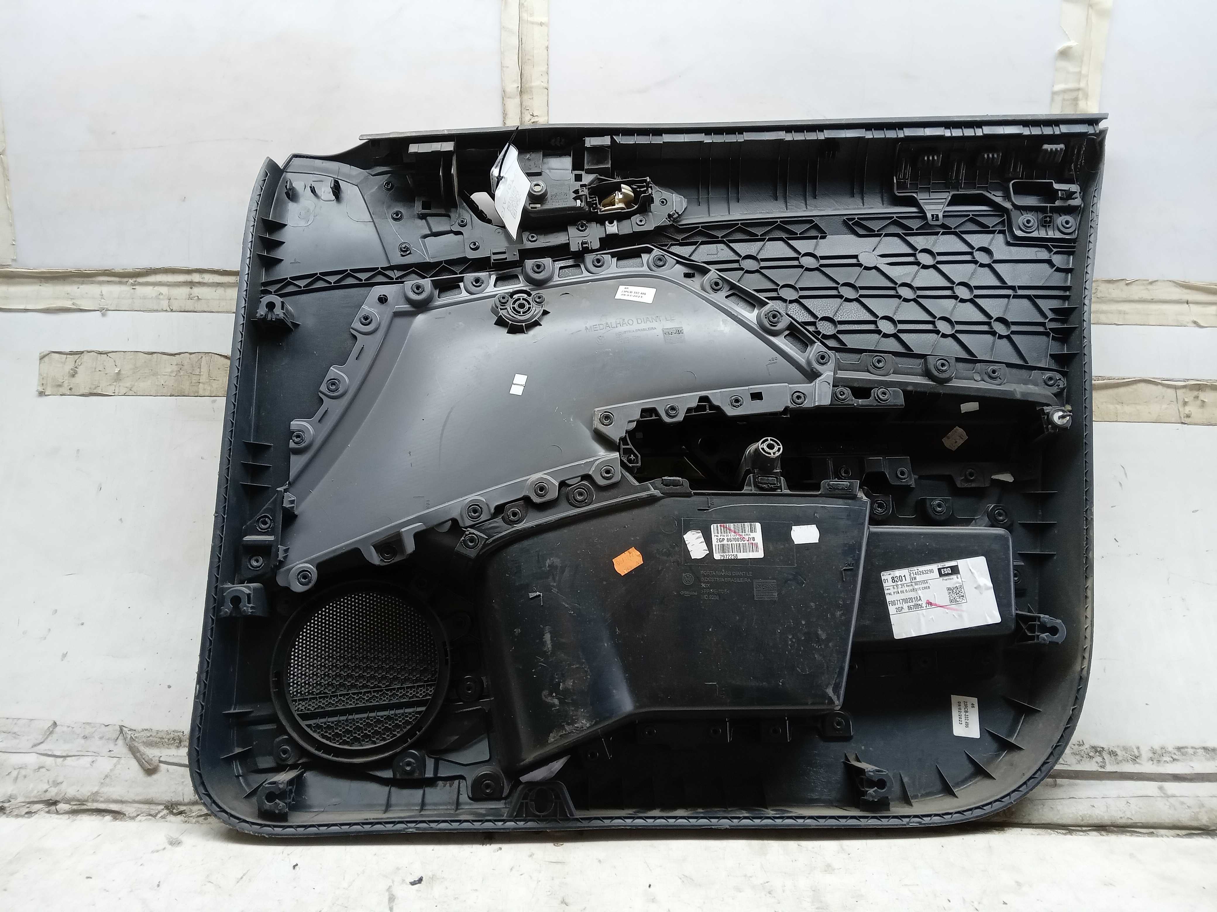 FORRO PORTA DIANTEIRO LE VW TCROSS 2020 2