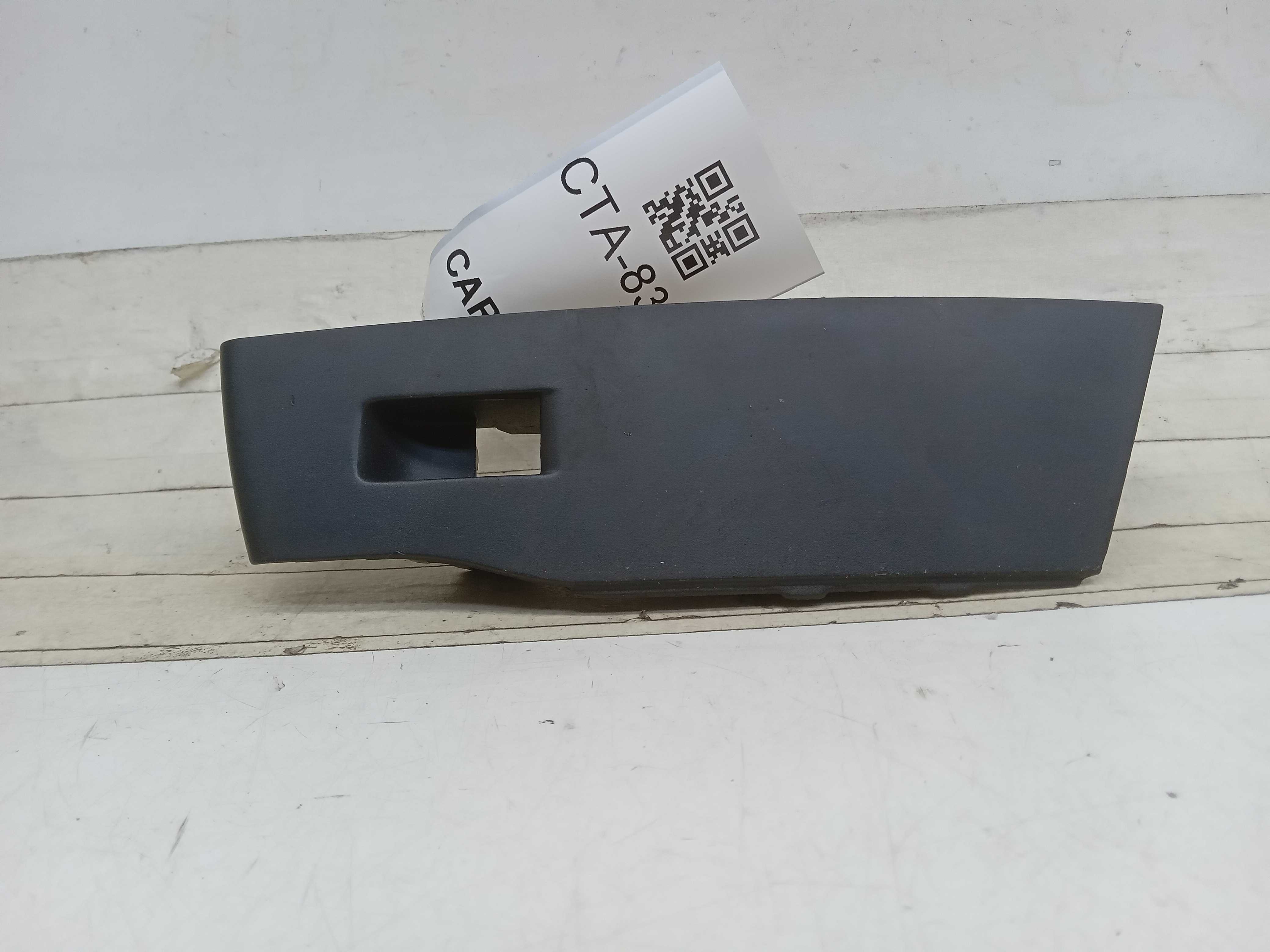 MOLDURA BOTAO VIDRO DIANTEIRA LD VW TCROSS 2021 1
