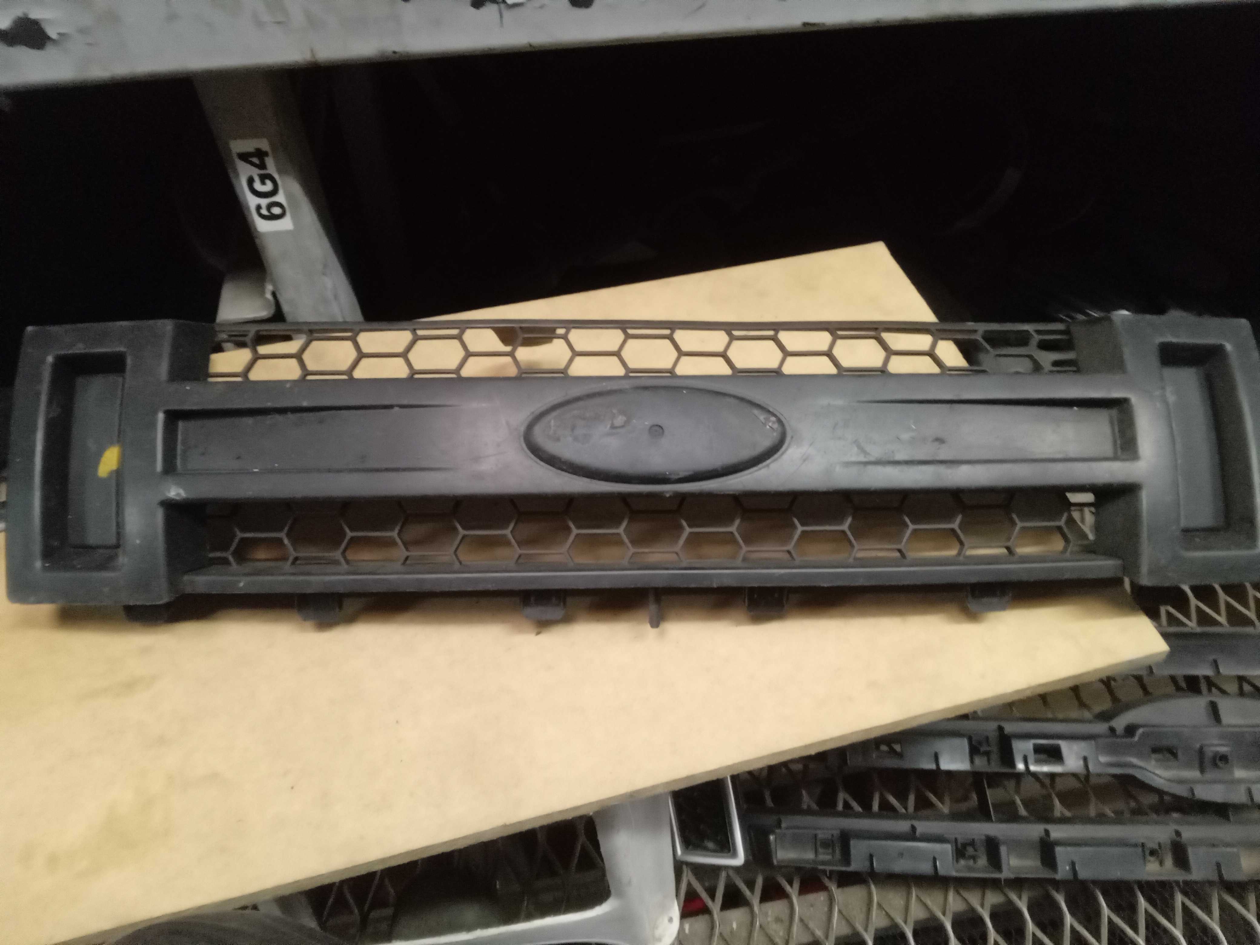 GRADE FRONTAL FORD ECOSPORT 2007 A 2010 2
