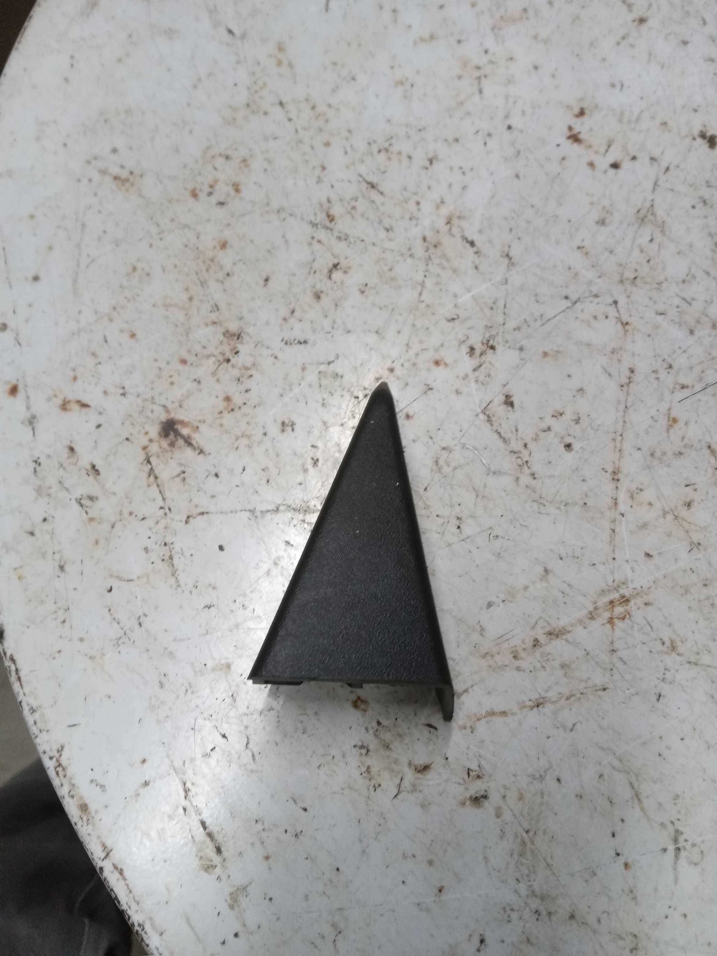 BORDA INTERNA PORTA TRASEIRA ESQUERDA FORD FIESTA 2