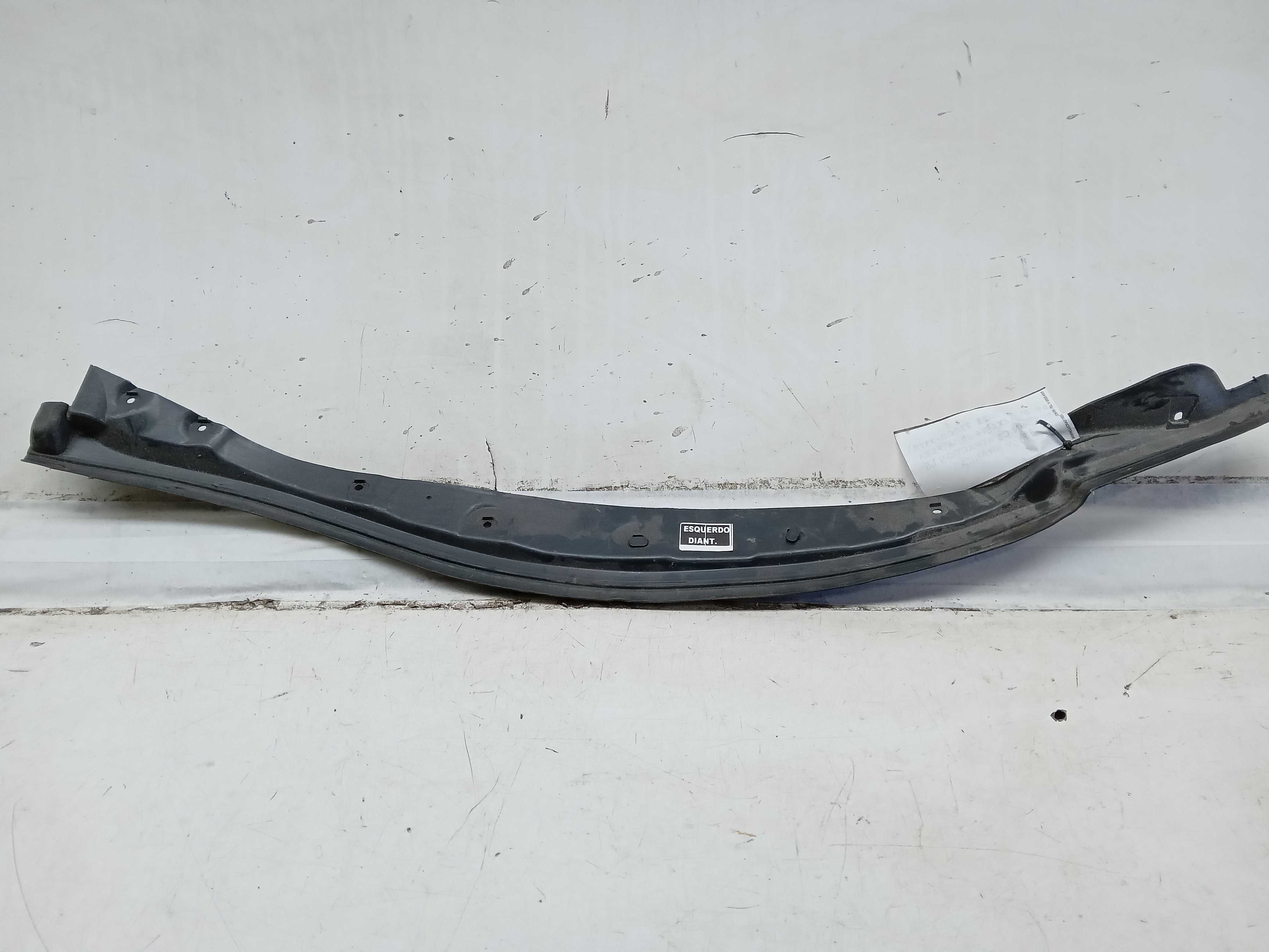 ACABAMENTO INTERNO PORTA DIANTEIRA LD CITROEN C3 1