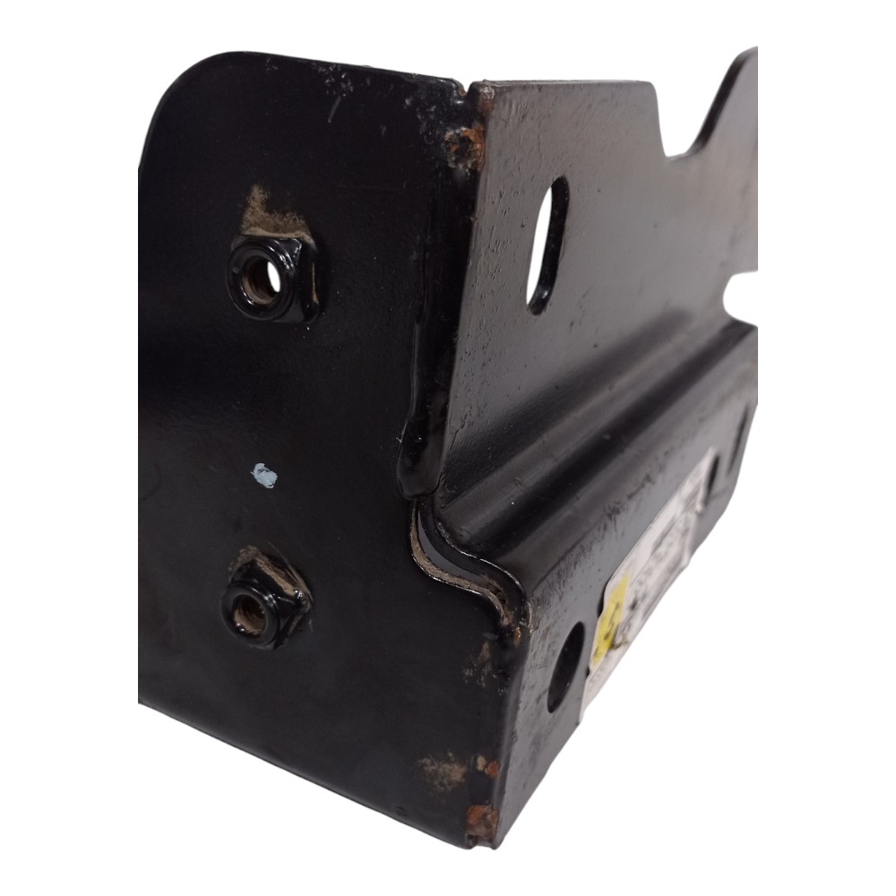Suporte Parachoque Lado Direito Vw Constellation 2