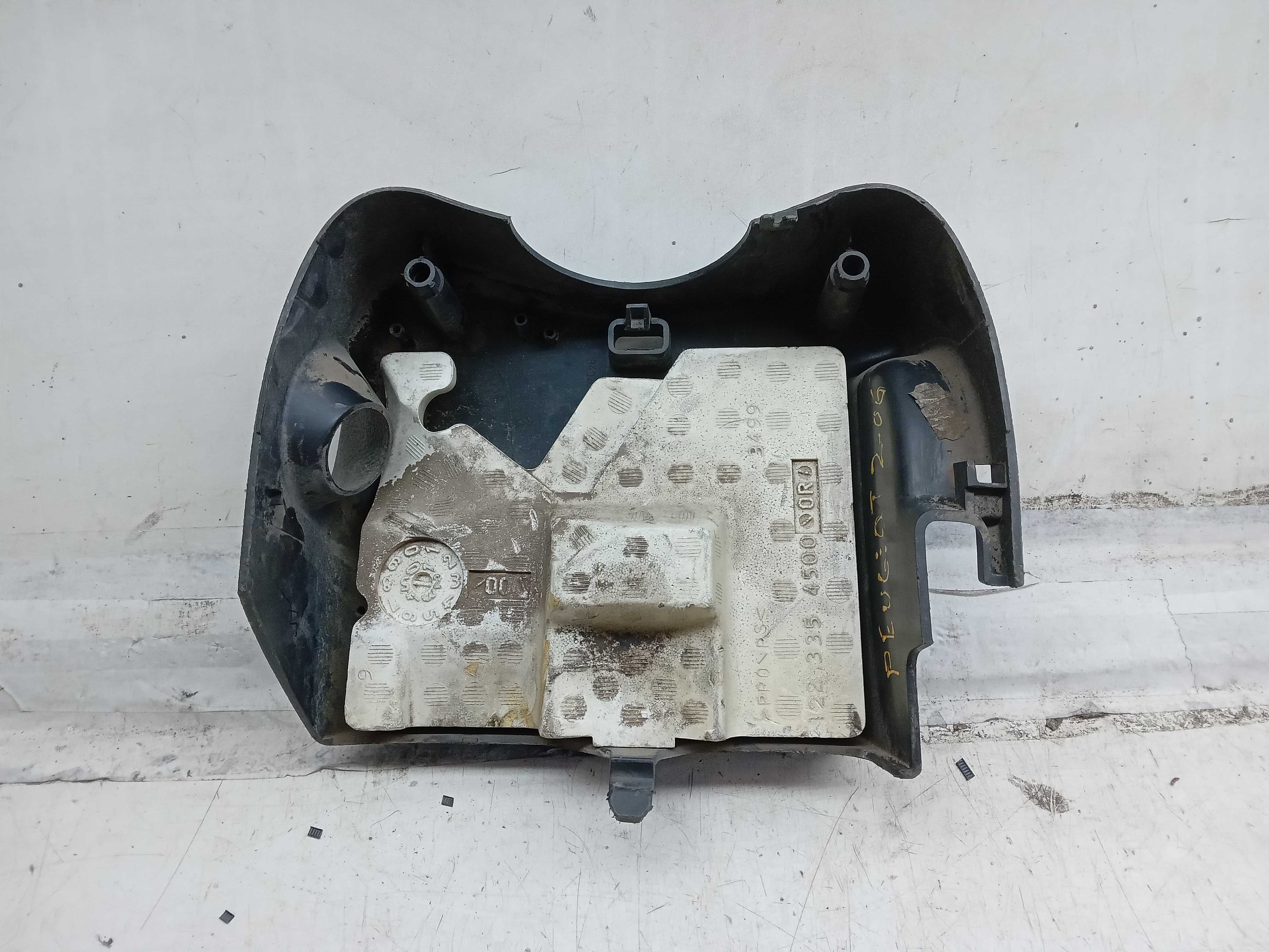 MOLDURA PAINEL CHAVE SETA PEUGEOT 206 2000 2