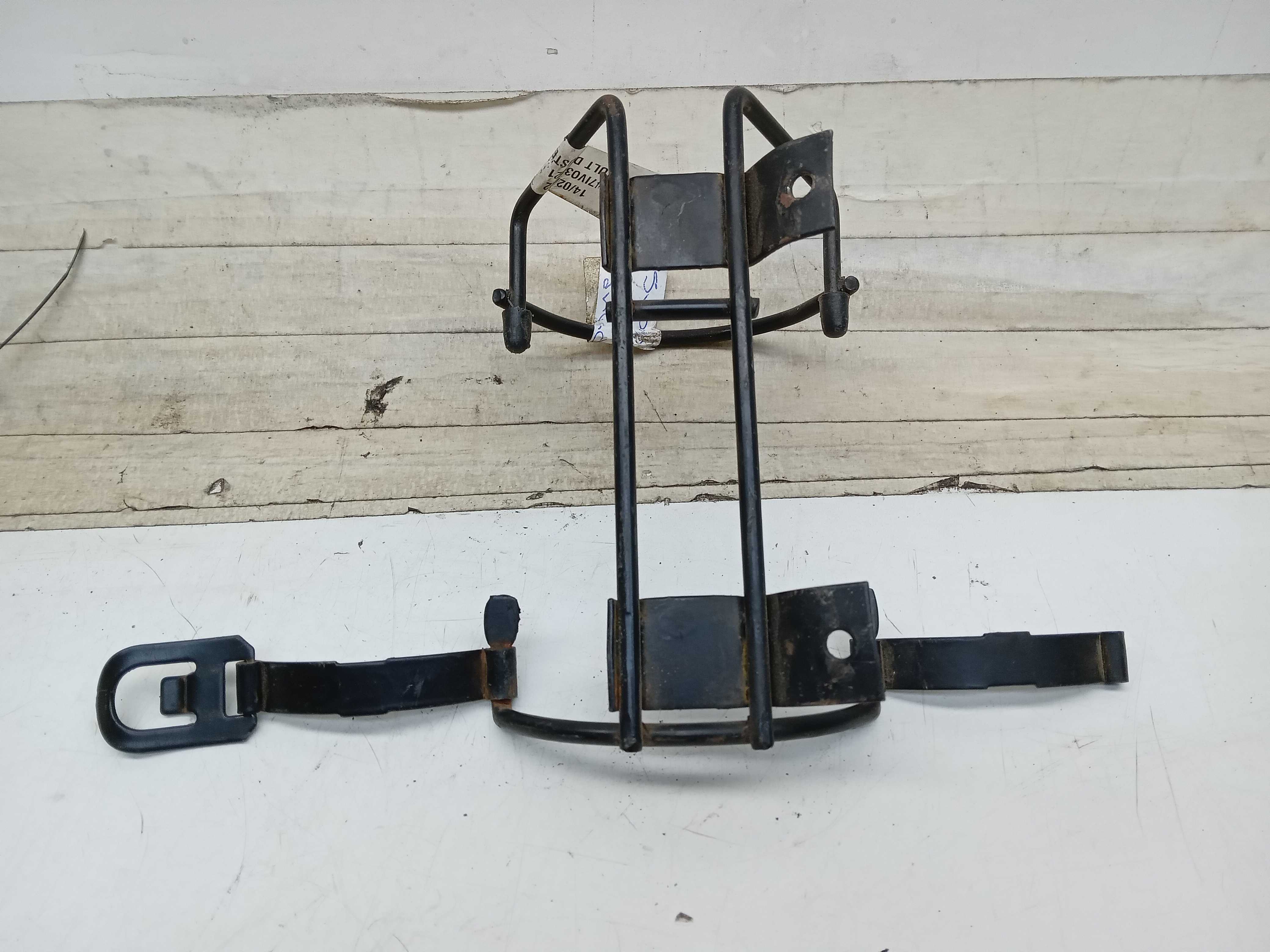 SUPORTE EXTINTOR RENAULT DUSTER 2014