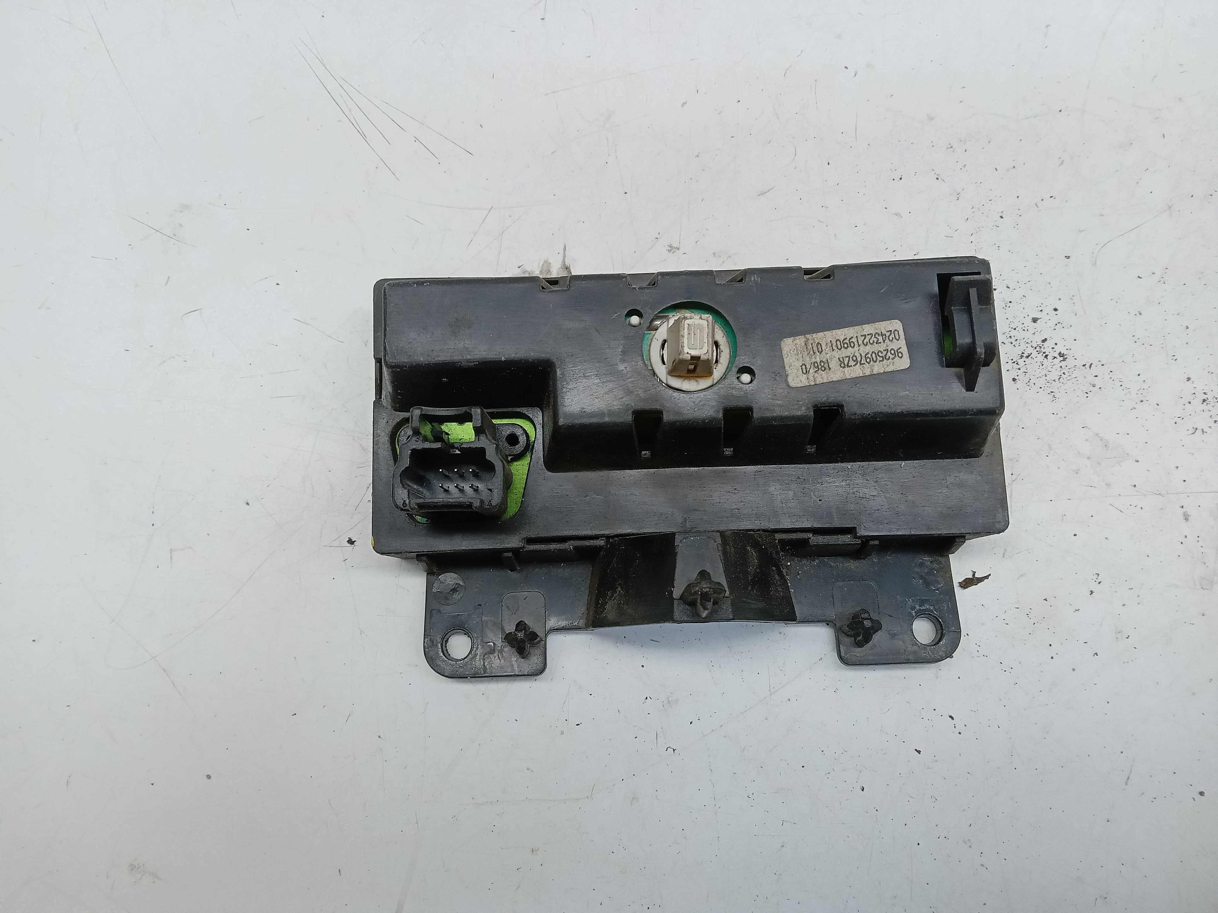 RELOGIO DIGITAL PAINEL PEUGEOT 206 2000 2