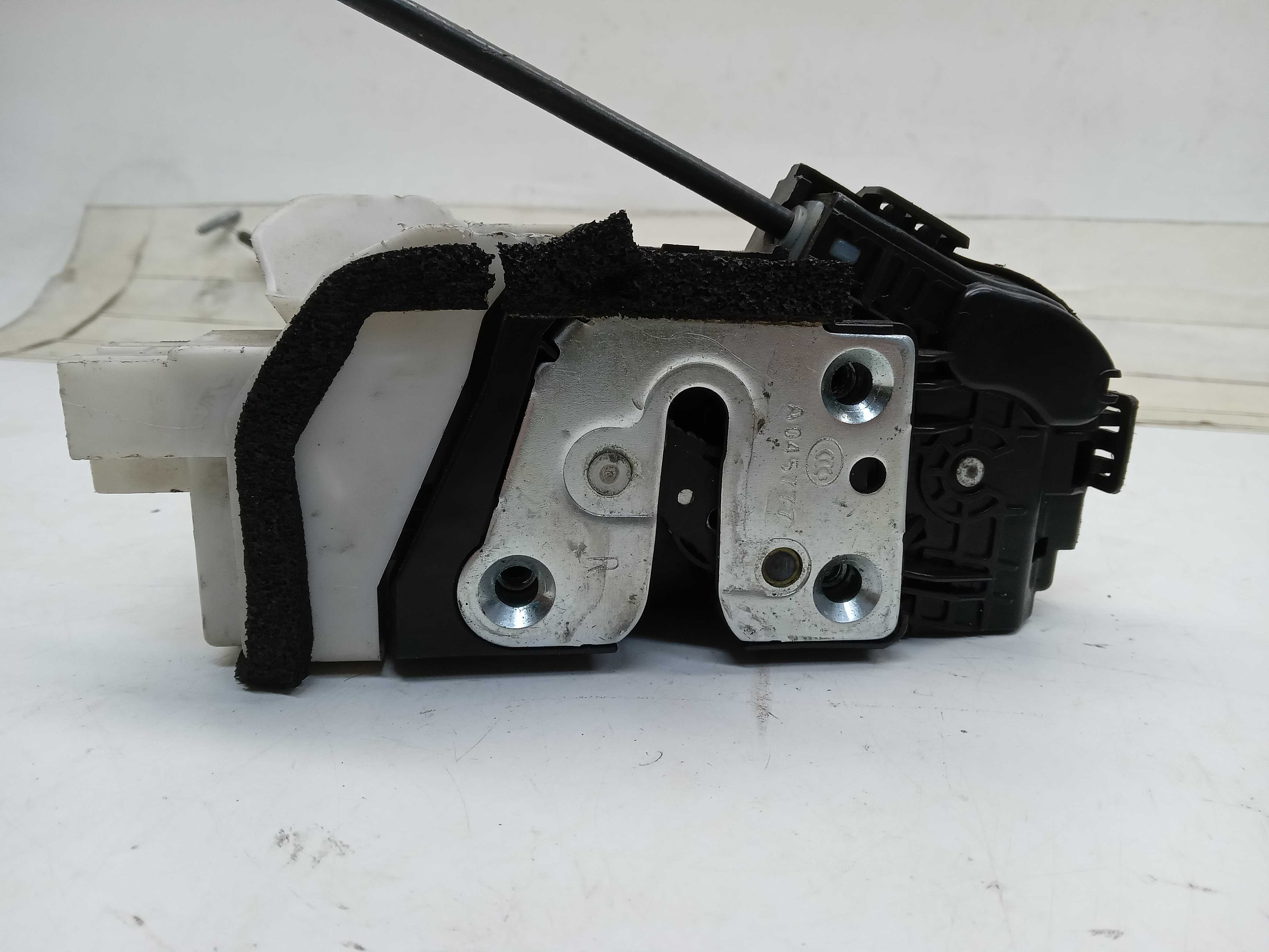 FECHADURA PORTA DIANTEIRA LD KIA SORENTO 2011 1