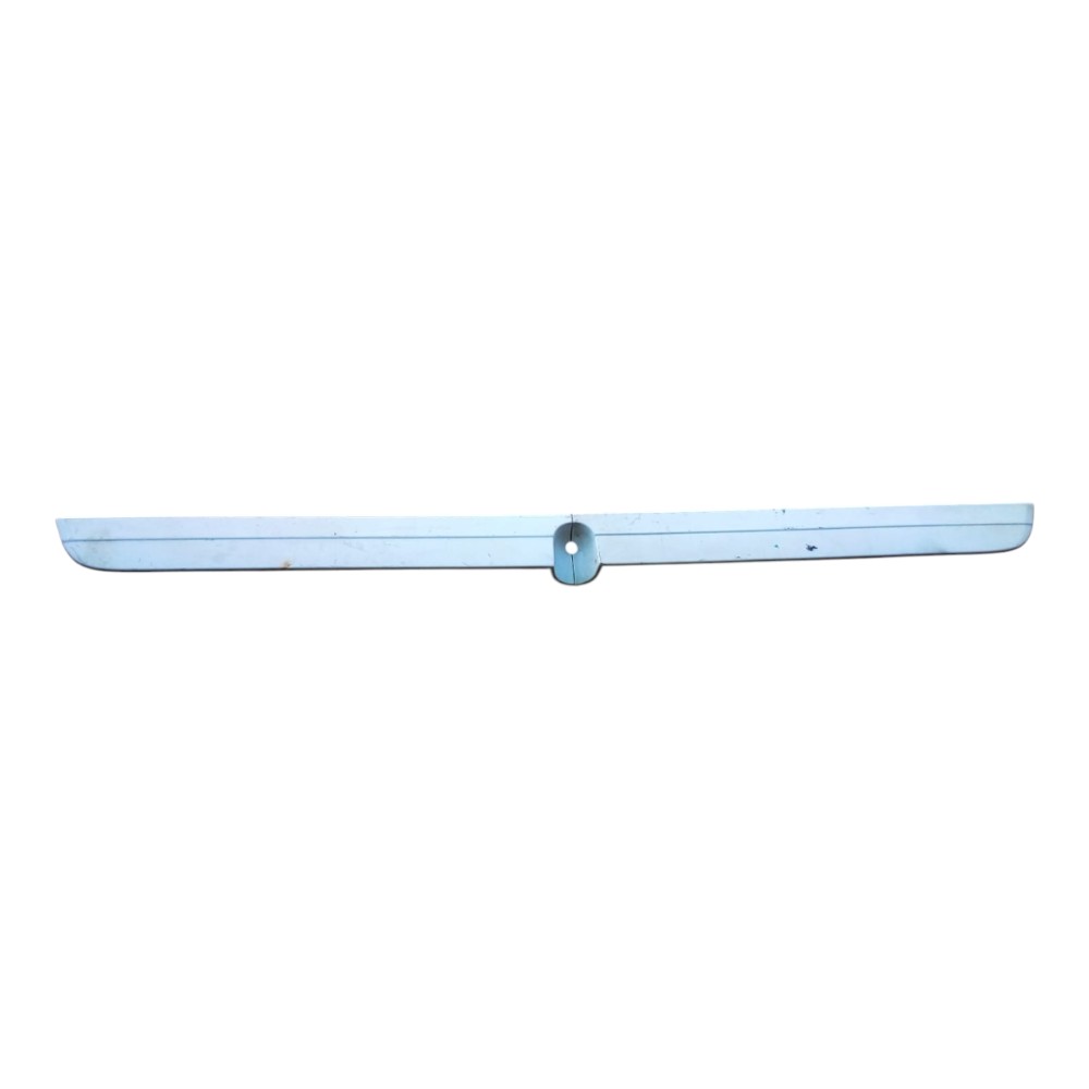 Par Friso Inferior Grade Dianteira Mb Atego Original  Xxxx