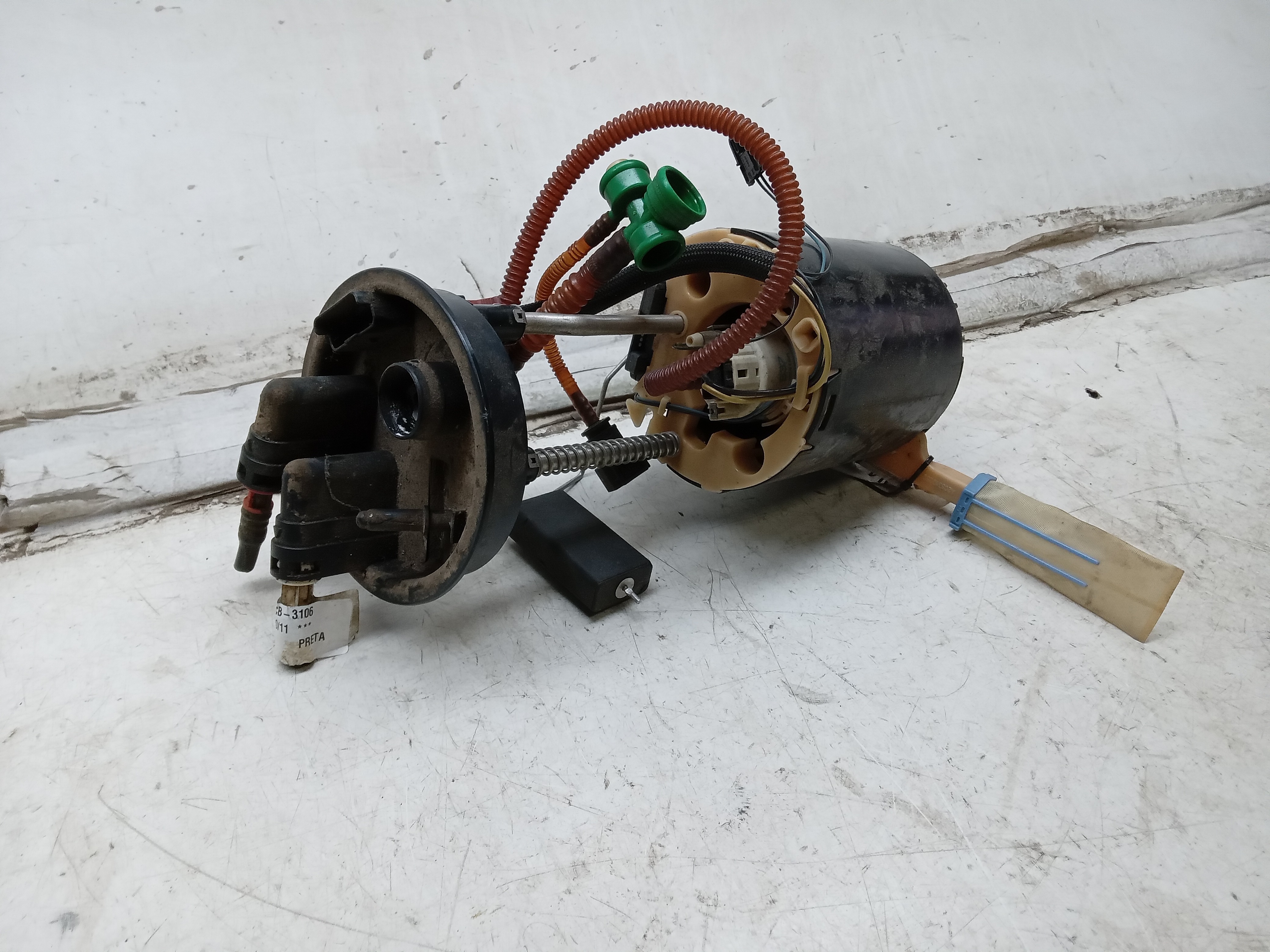 BOMBA COMBUSTIVEL VOLVO XC60 2011 2