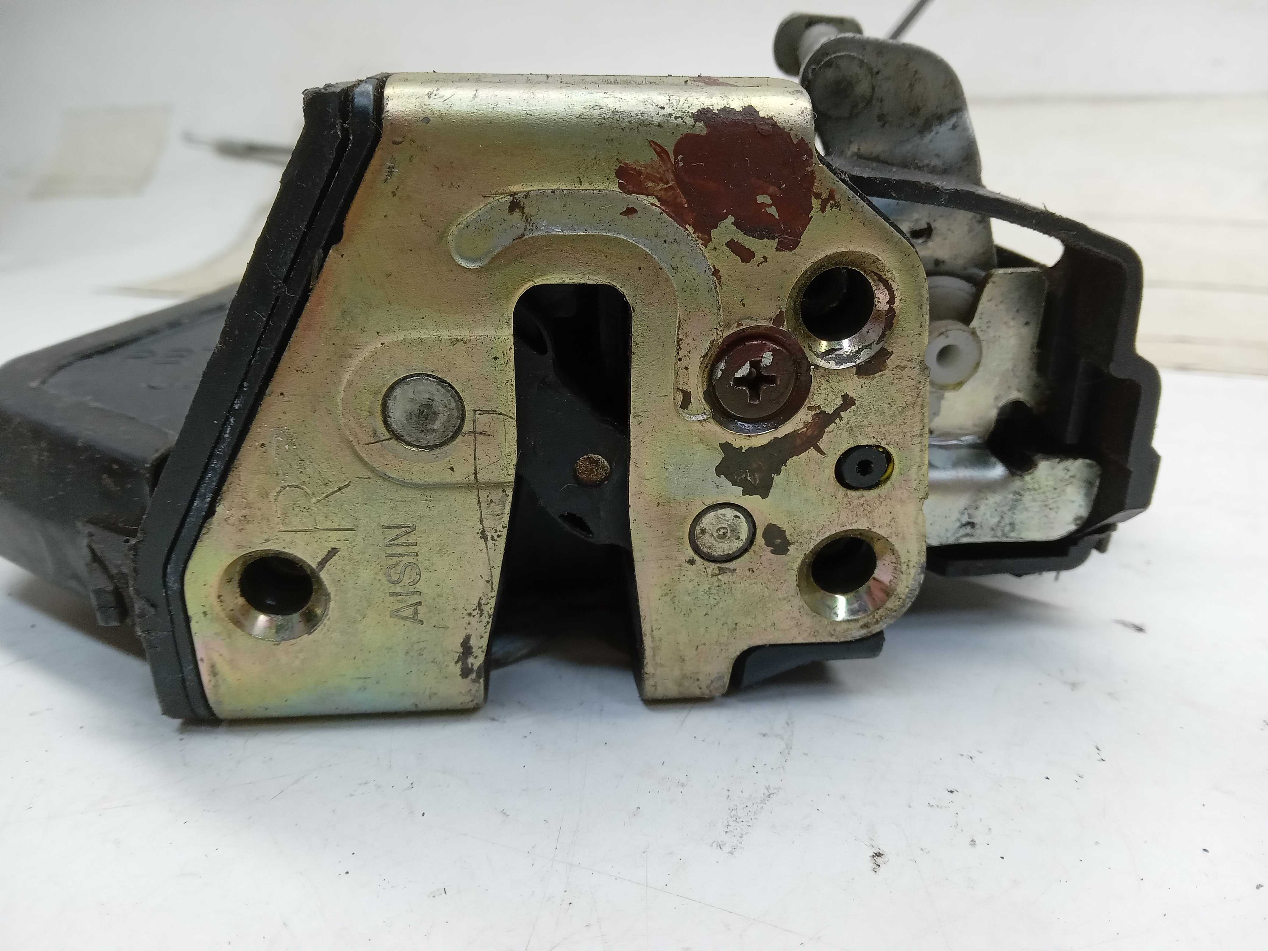 FECHADURA PORTA TRASEIRA LD TOYOTA COROLLA XEI 2005 2