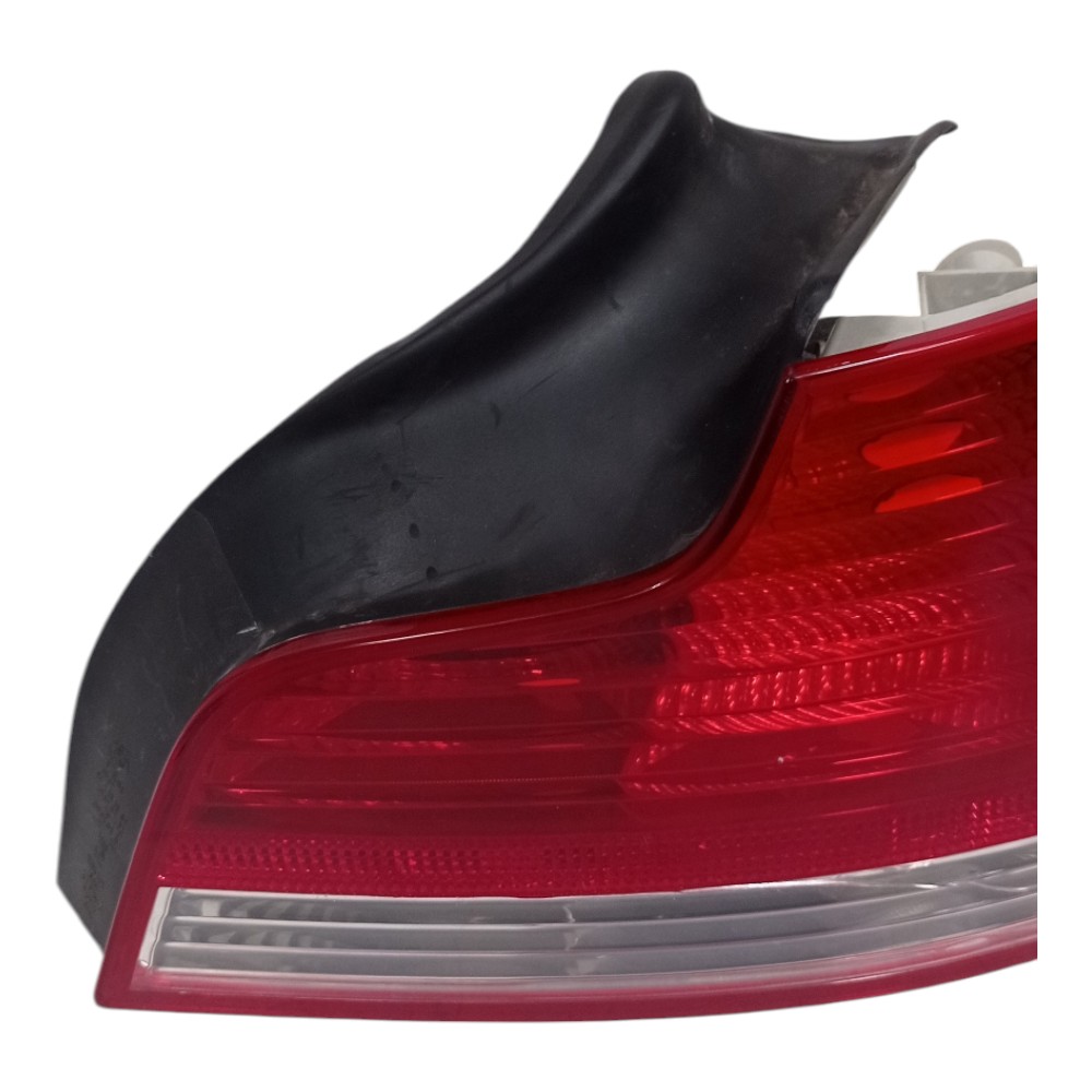 Lanterna Direita Bmw Série 1 E82 135i 128i 2008 Recuperada Direito/passageiro Xxxx 2