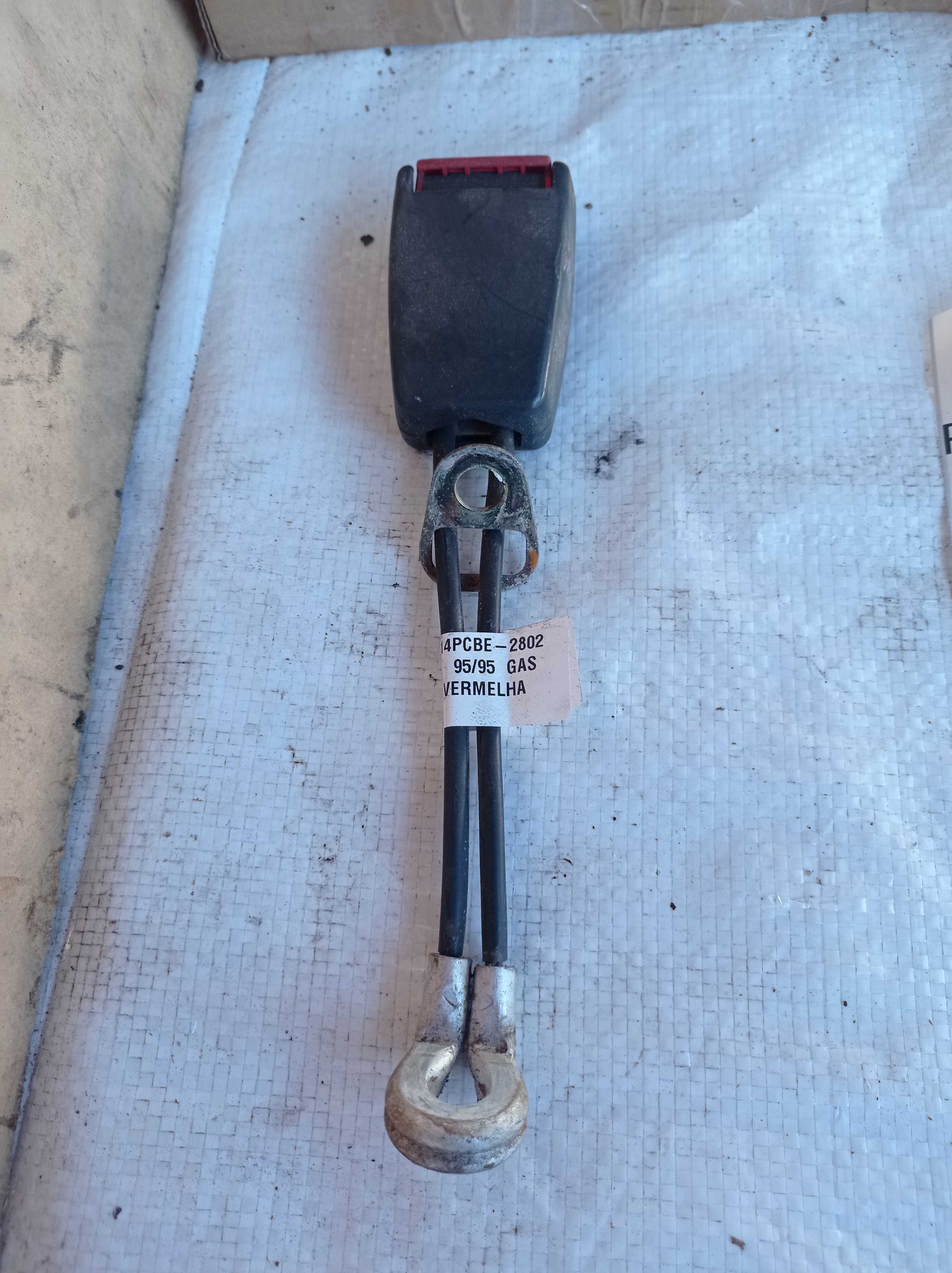 Trava femea cinto traseiro volvo 460 95