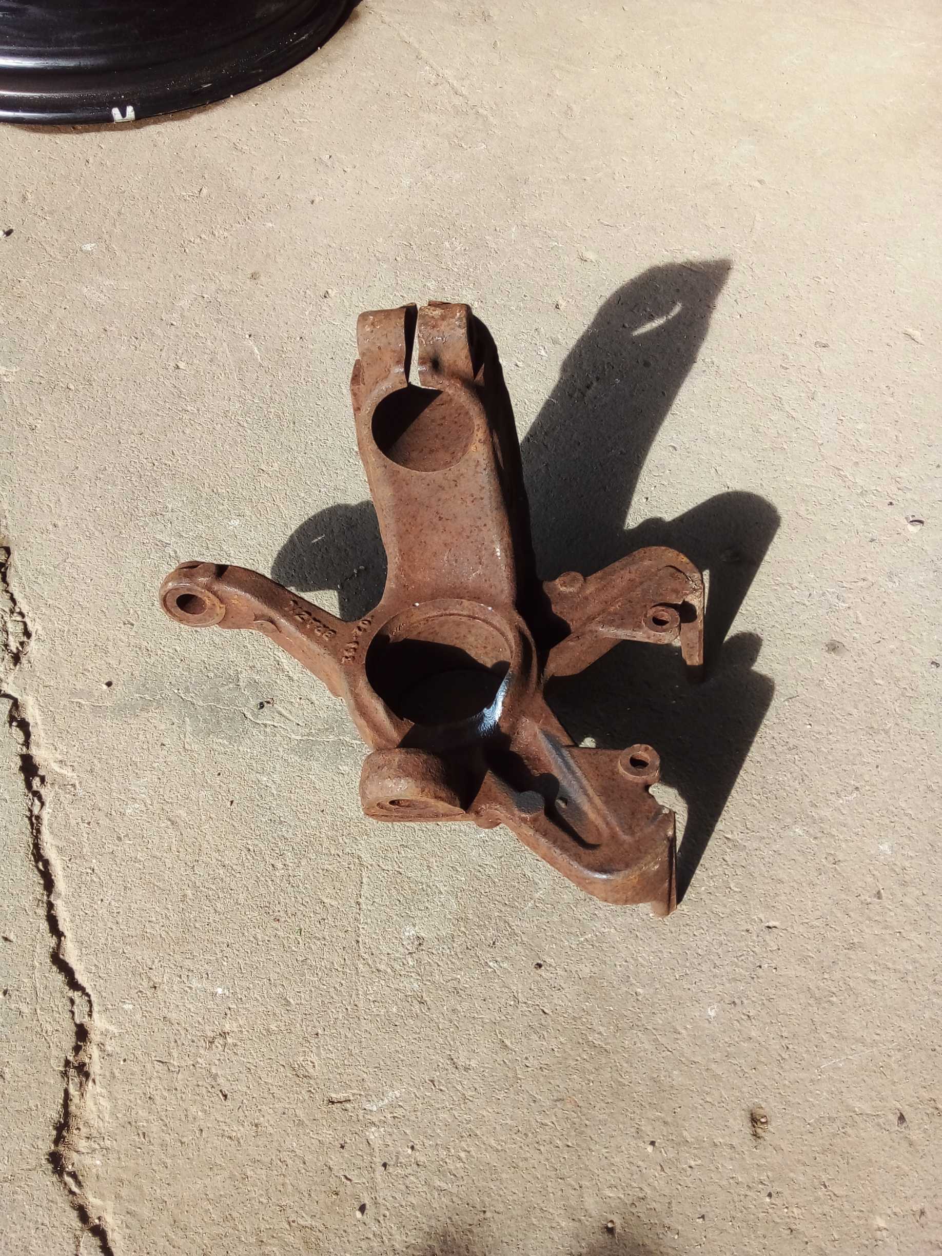 CUBO MONTANTE DIANTEIRO DIREITO VW GOL G5 2