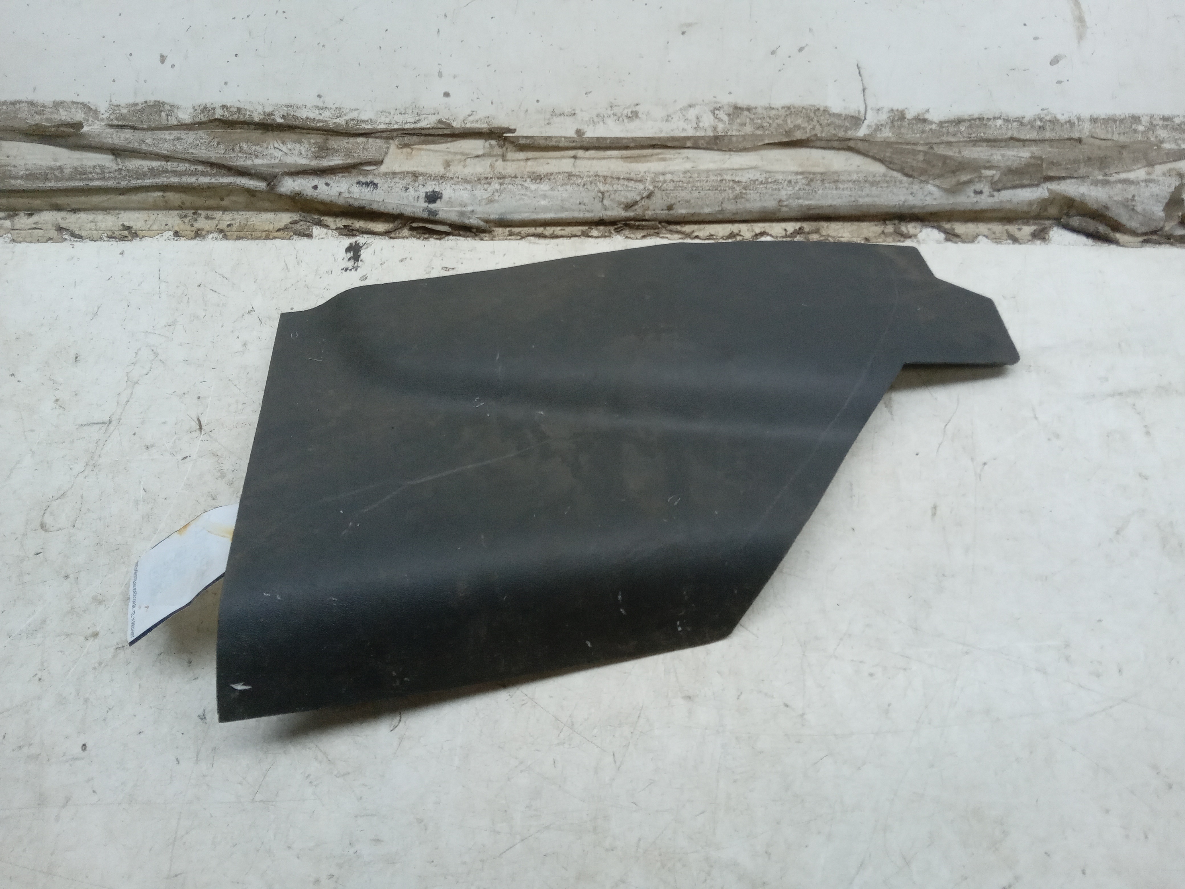 MOLDURA ACABAMENTO CONSOLE LD NISSAN SENTRA 2012
