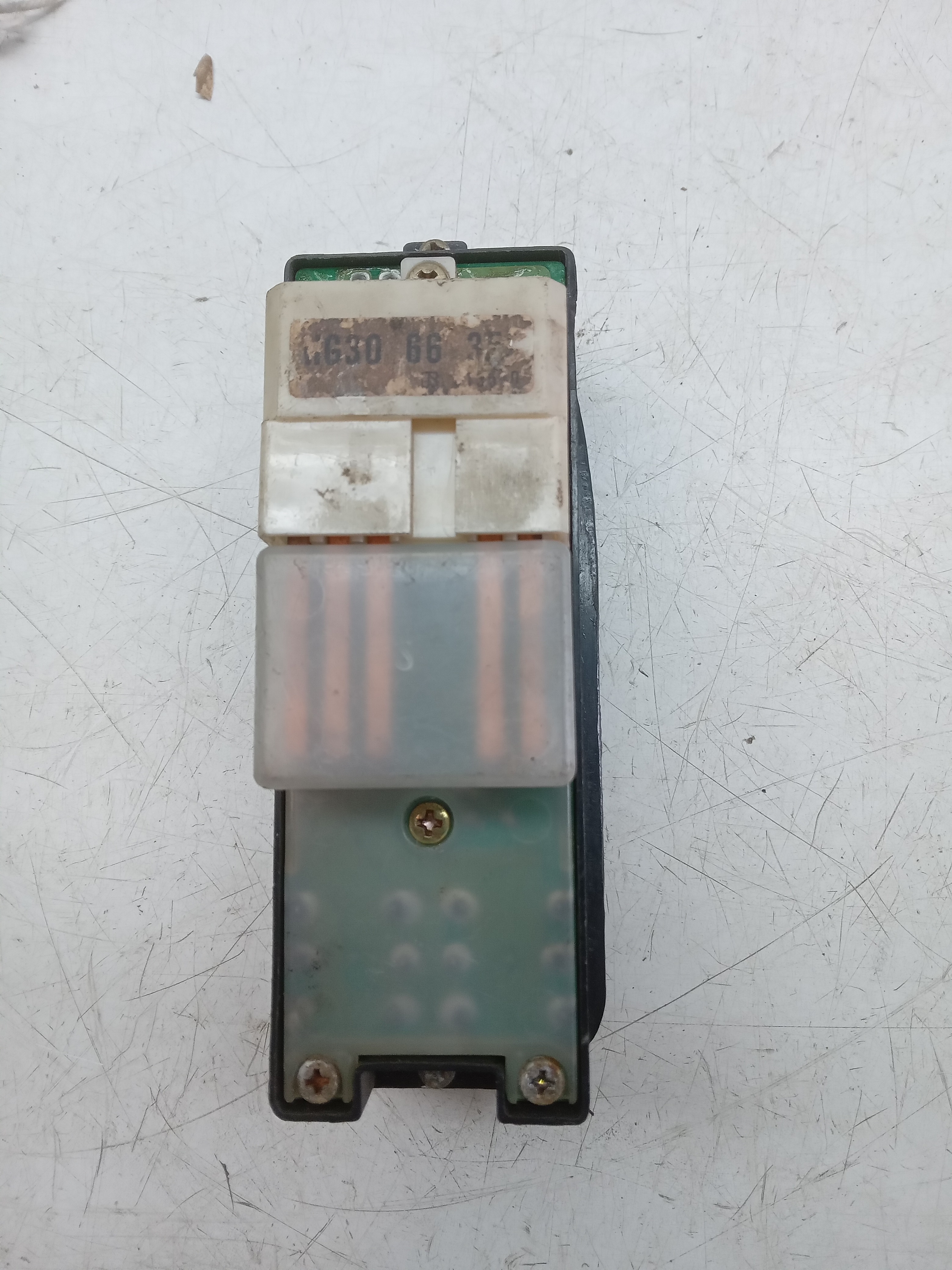 COMANDO BOTÃO VIDRO ELÉTRICO DIANTEIRO MAZDA 1998 1