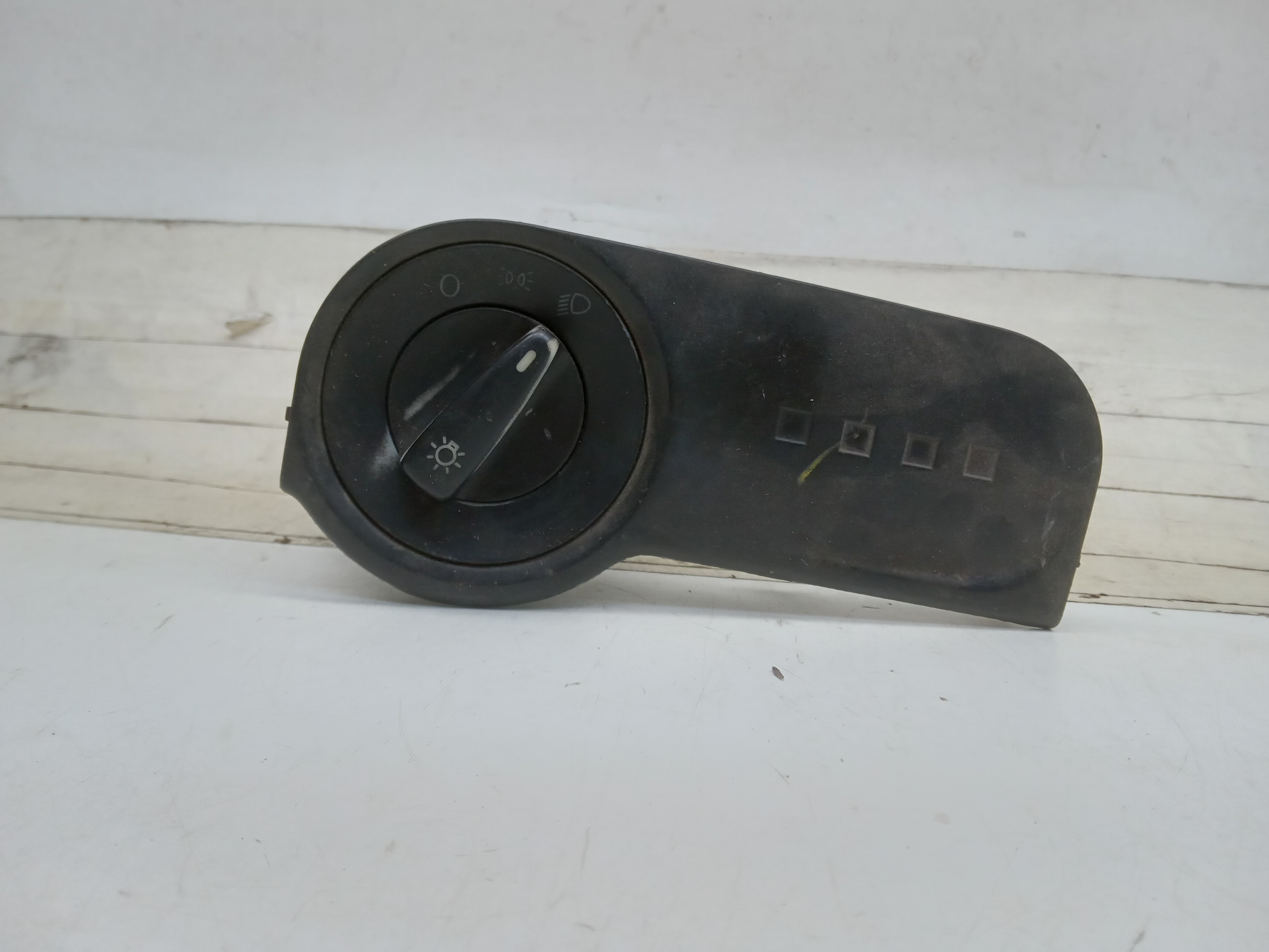 MOLDURA ACABAMENTO BOTAO CHAVE LUZ VW GOL G4 1