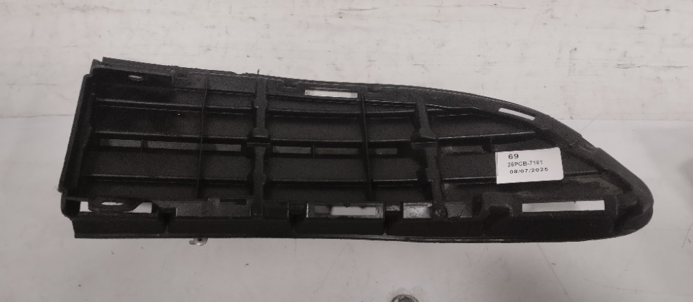 * Grade Para-choque Inferior Direito Toyota Rav4 2013 A 2016 Preto 3