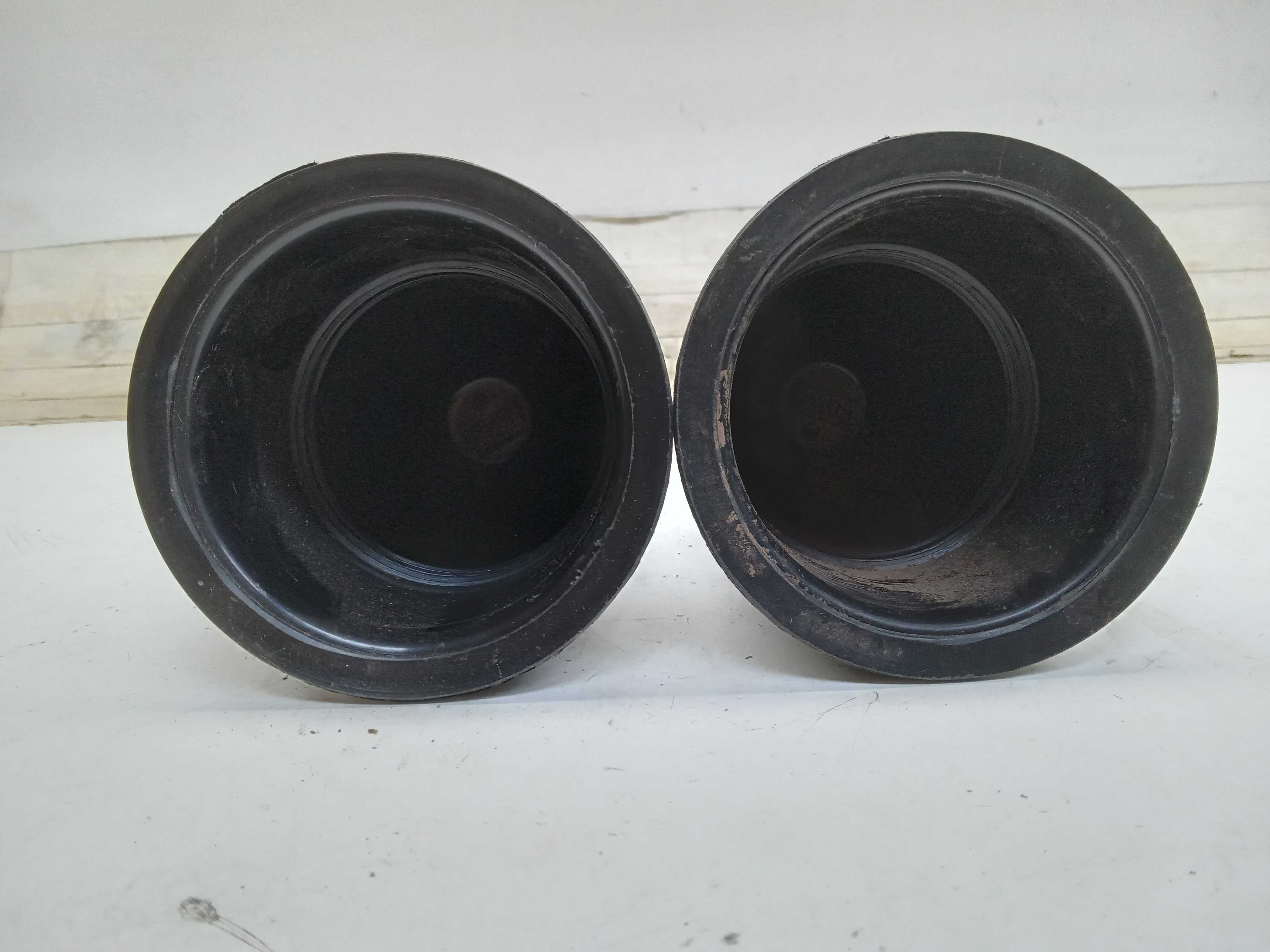 Tampa copo amortecedor traseiro fiat palio uno 2010 a 2014