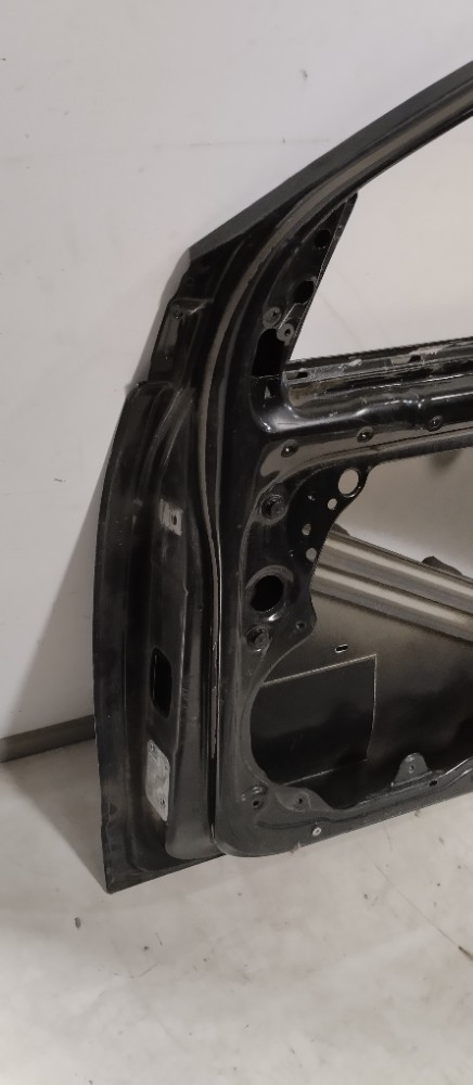 Porta Dianteira Vw Polo Sedan 2003 A 2015 C/detalhe Dianteira Direita Preto 7