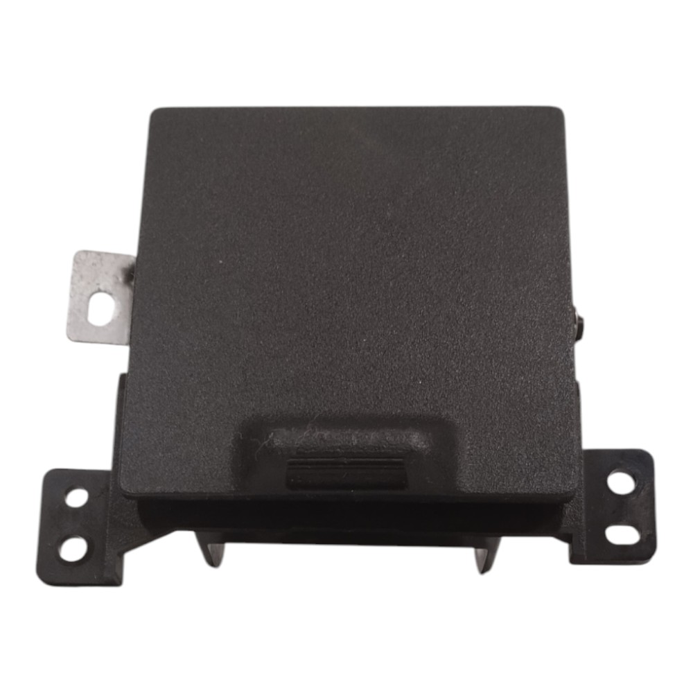 Porta Tomada 12v Mitsubishi Pajero Hpe 2016 1