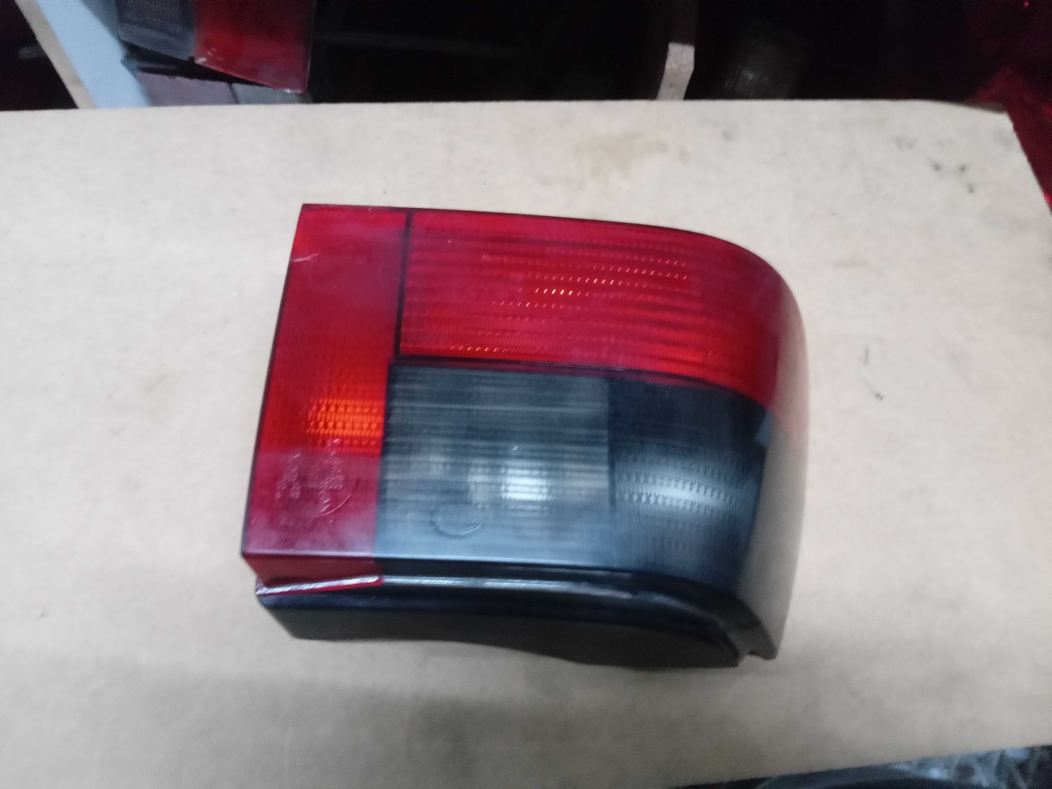 LANTERNA TRASEIRA DIREITA SEAT IBIZA 1995 4