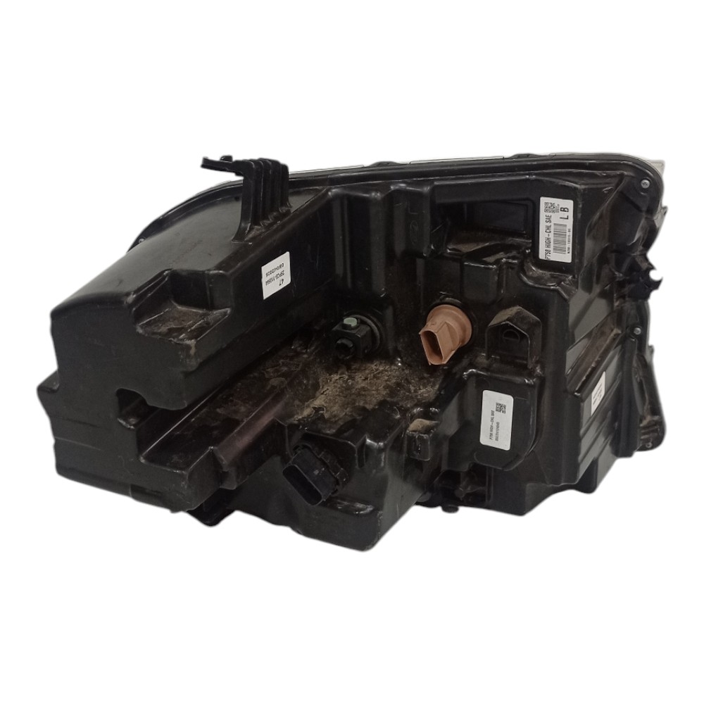 Farol Esquerdo Ford Maverick 2022 A 2025 Para Recuperar 8