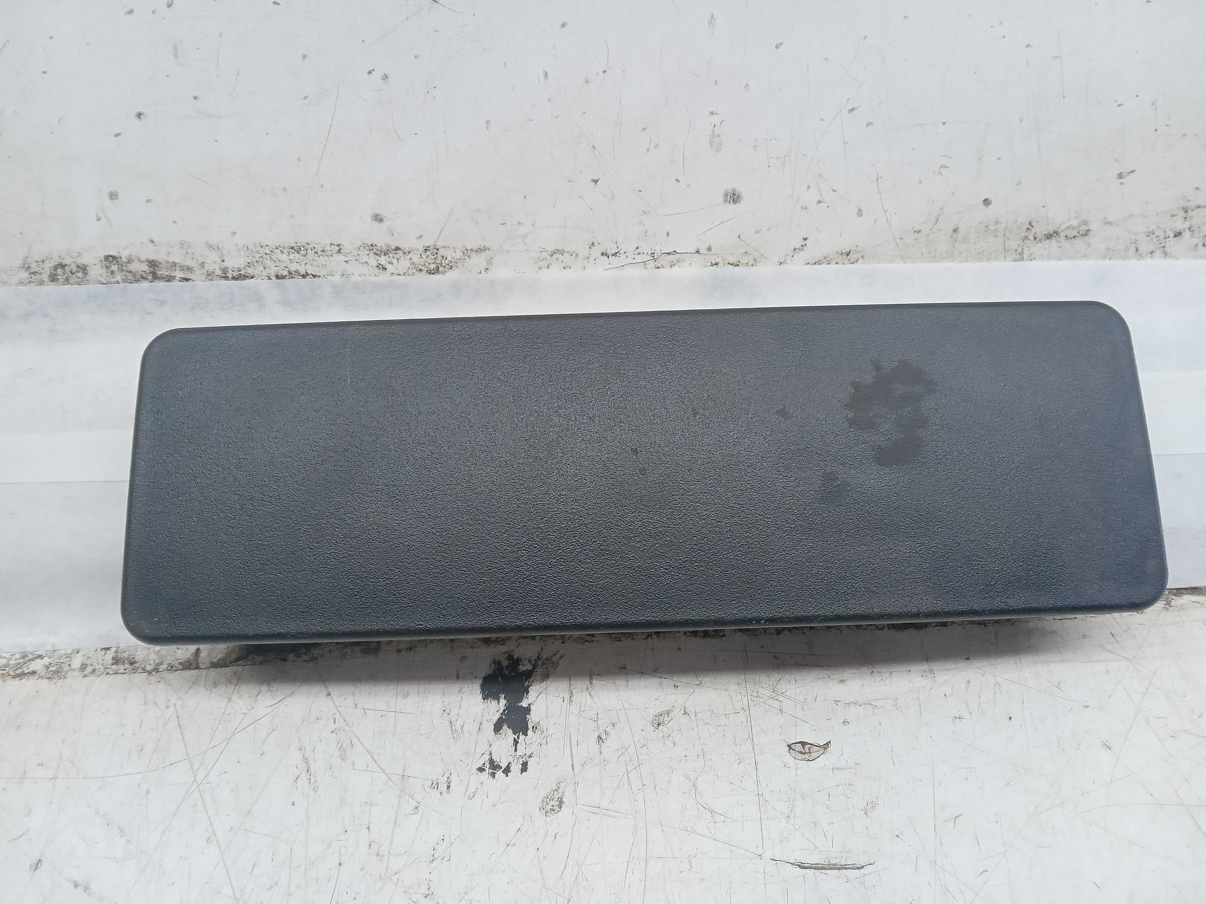 ACABAMENTO MOLDURA RÁDIO FIAT UNO 2