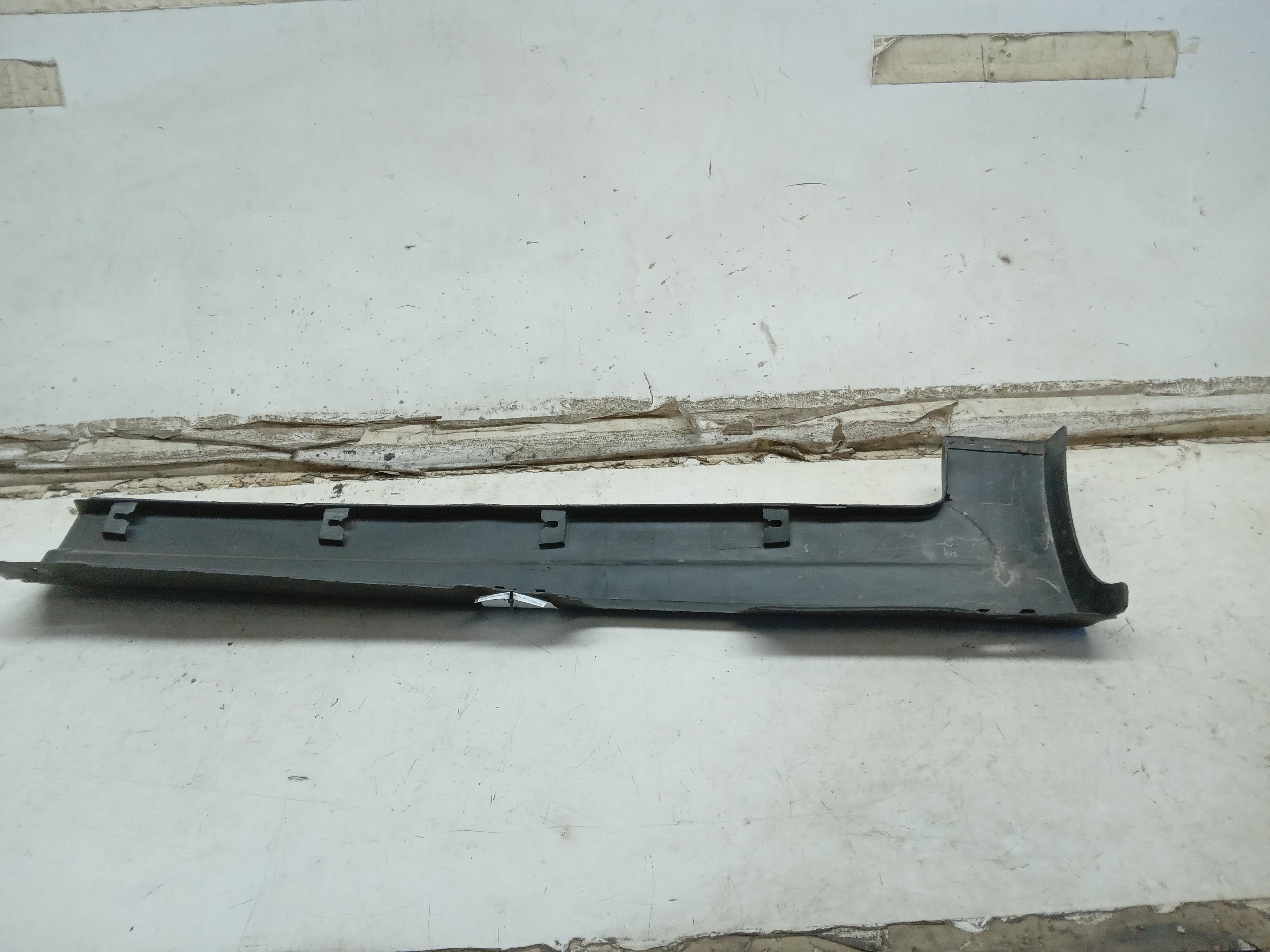 MOLDURA ACABAMENTO SPOILER LD CITROEN C4 2010 2