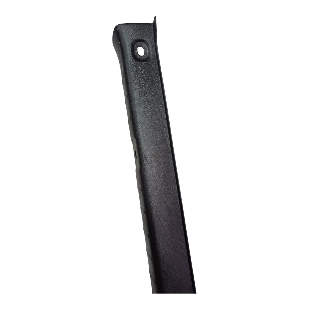 Moldura Acabamento Soleira Porta Malas Suzuki Jimny 2020  Preto 3