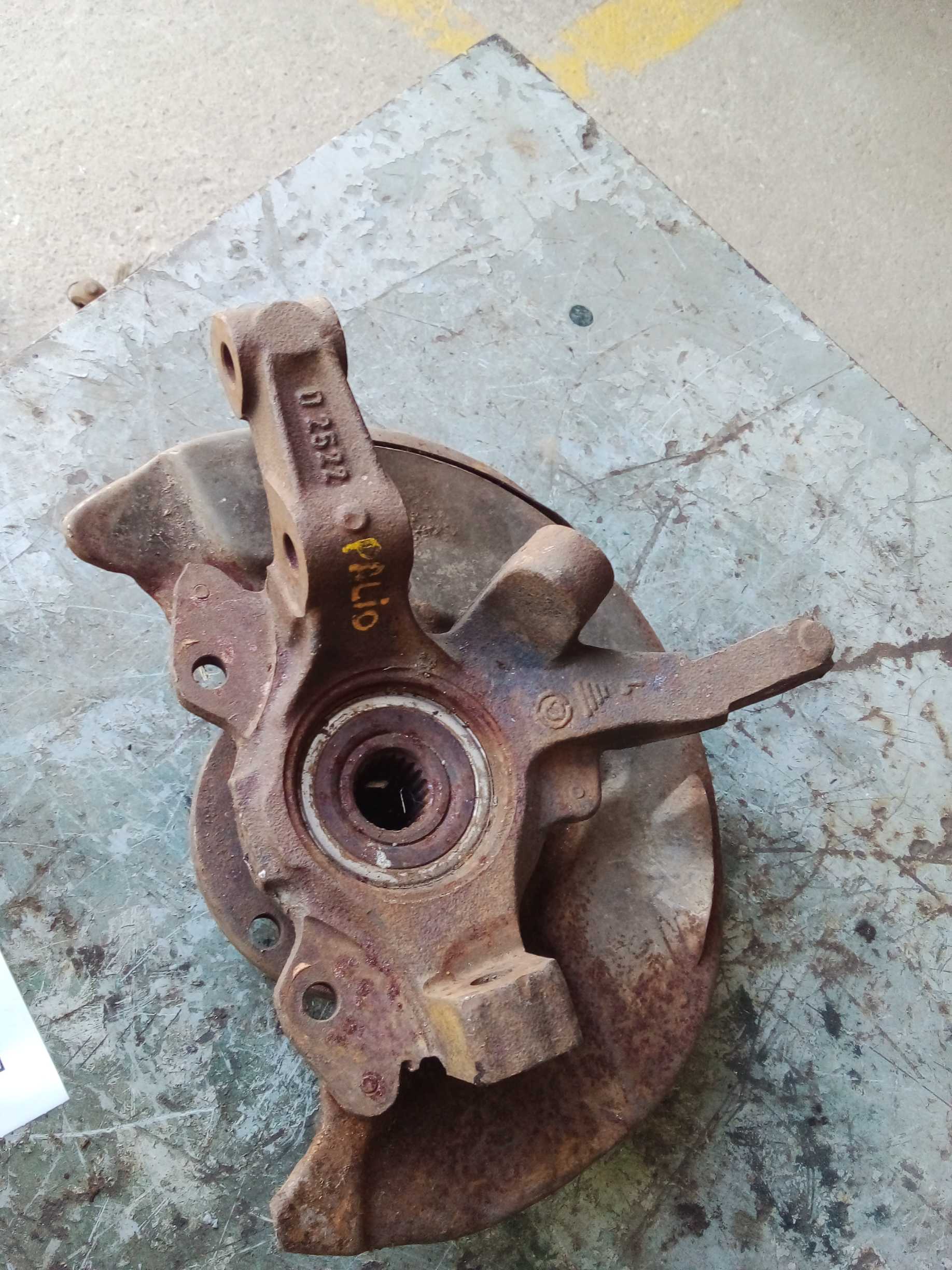 CUBO MONTANTE DIANTEIRO DIREITO FIAT PALIO