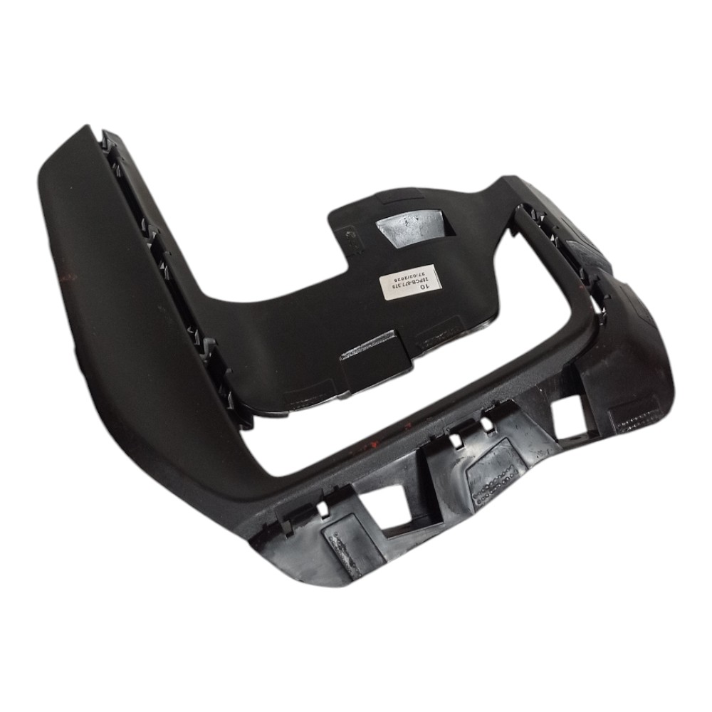 Moldura Drl Farol Milha Esquerdo Gm Tracker 2020 A 2023