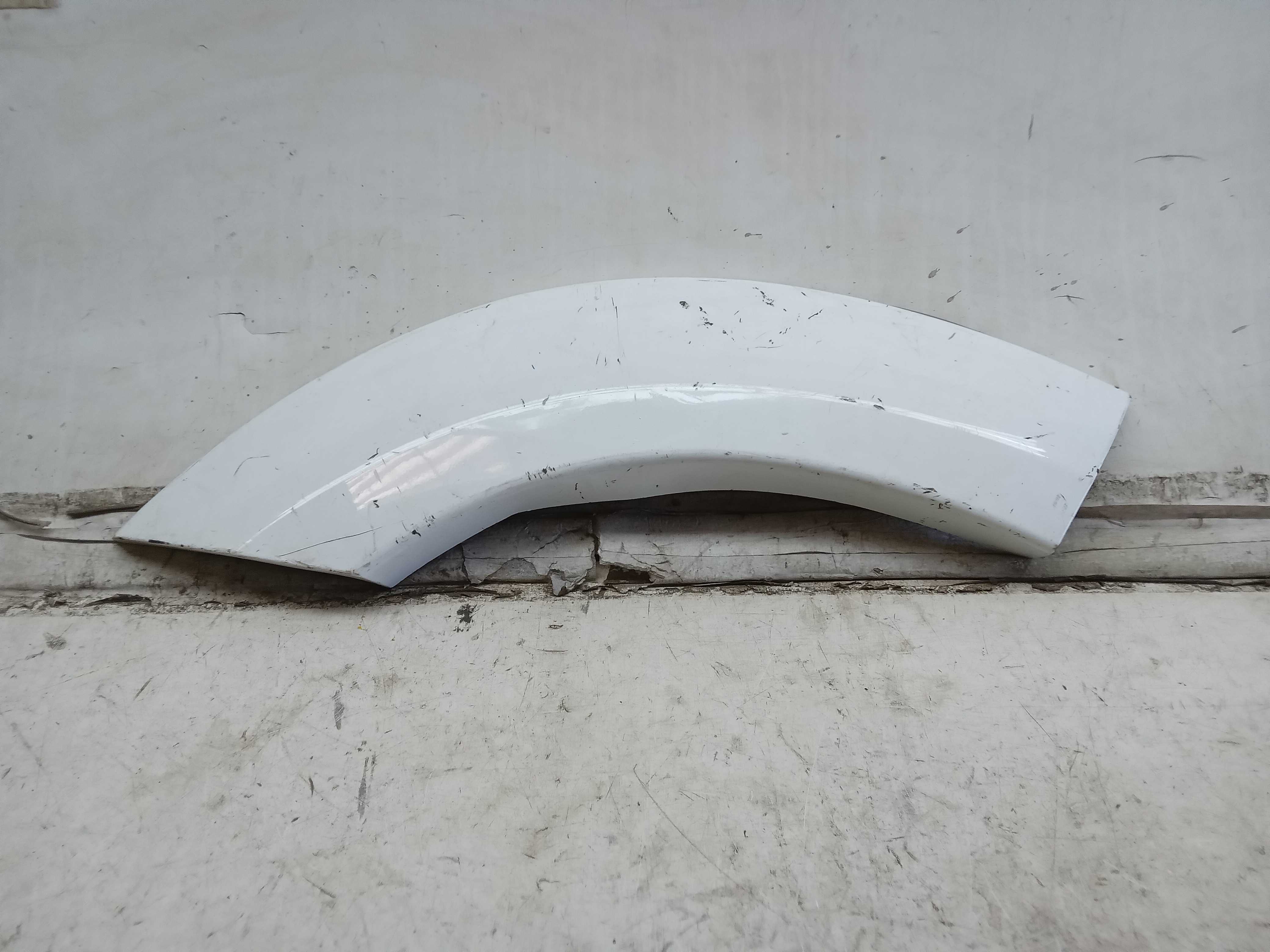 ACABAMENTO MOLDURA PARALAMA TRASEIRO LD TOYOTA HILUX 2014 2