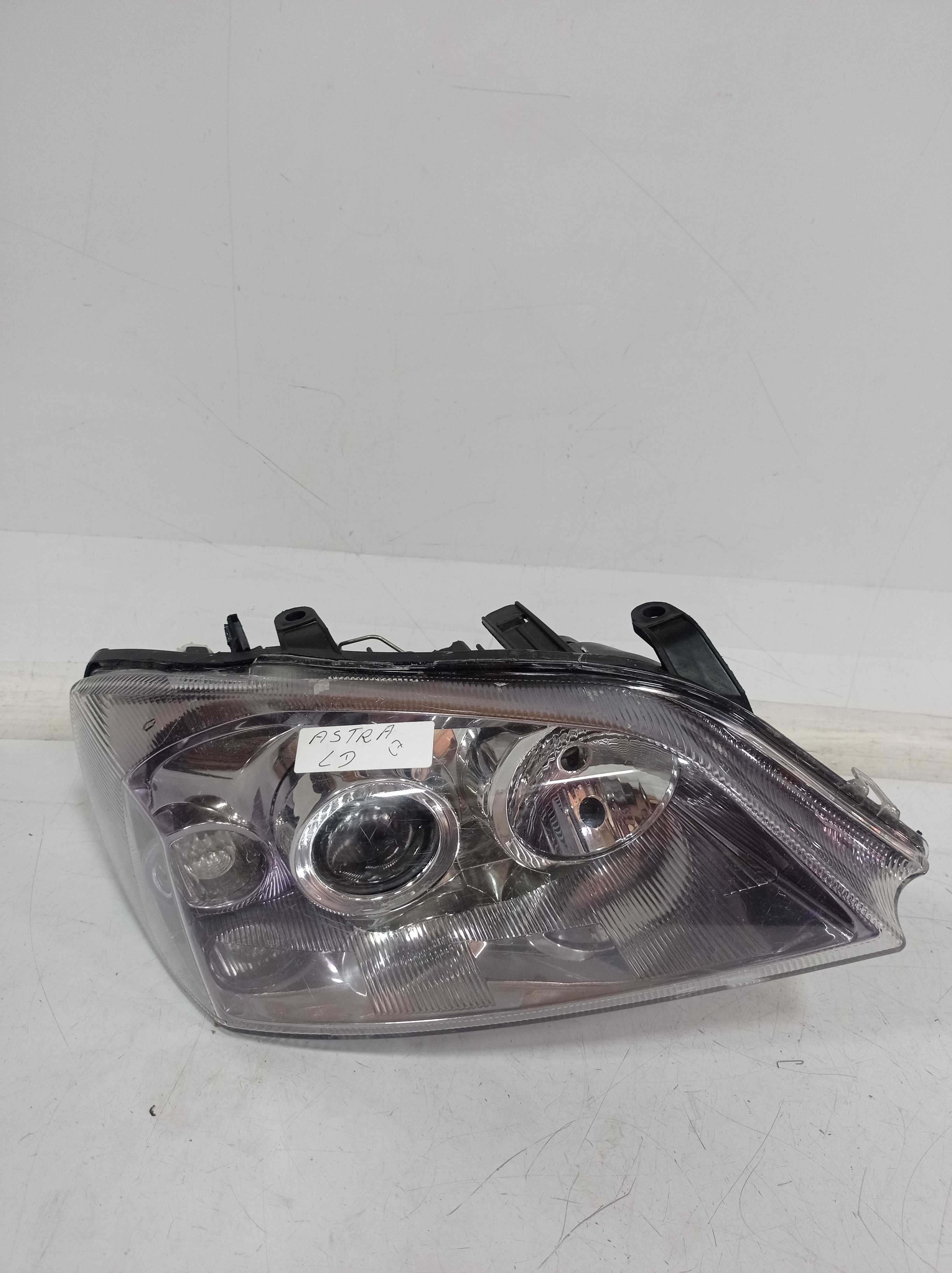 FAROL DIREITO GM ASTRA 2007 RECUPERADO