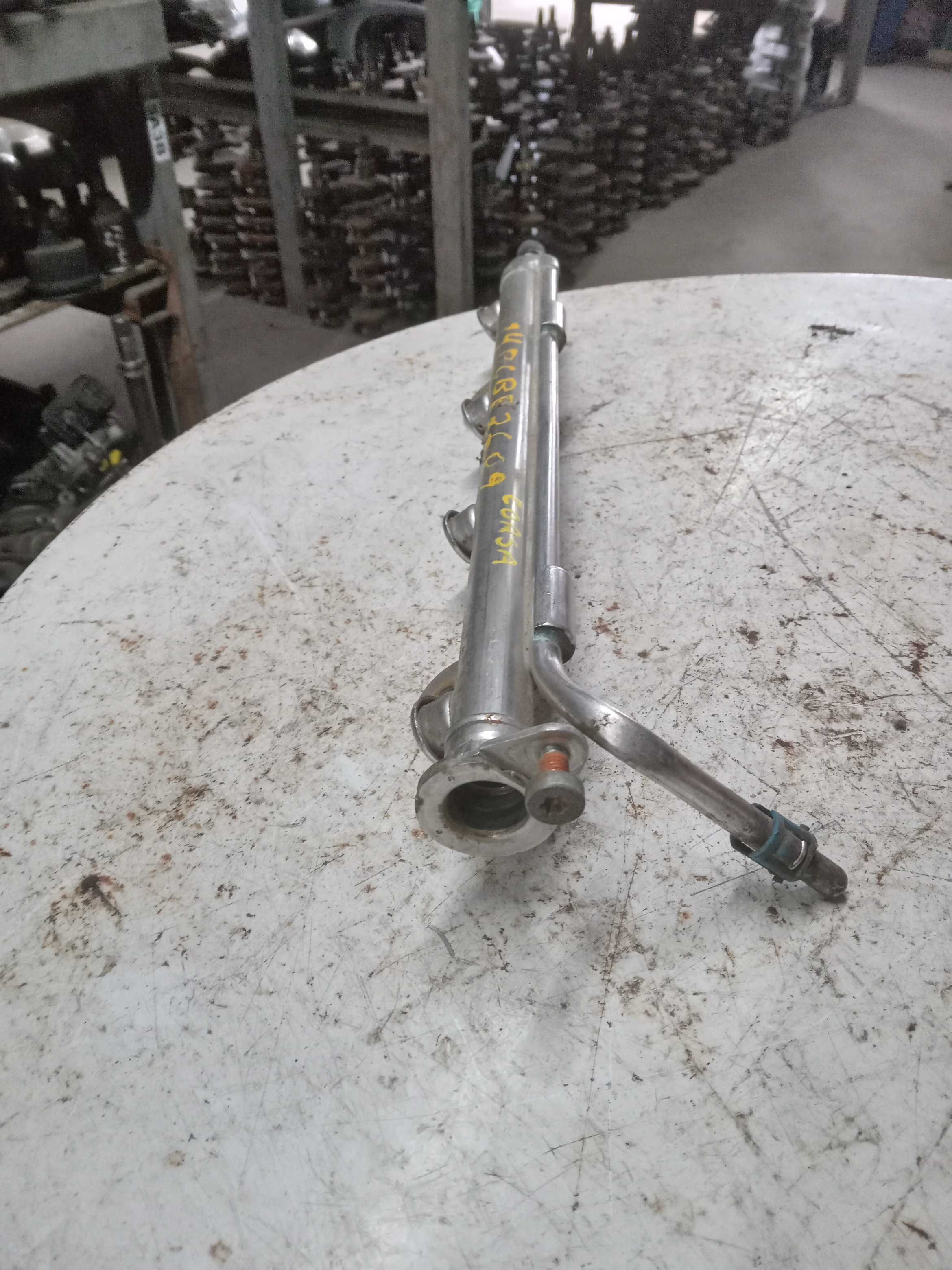 FLAUTA BICO INJEÇÃO GM CORSA 10 8V 3